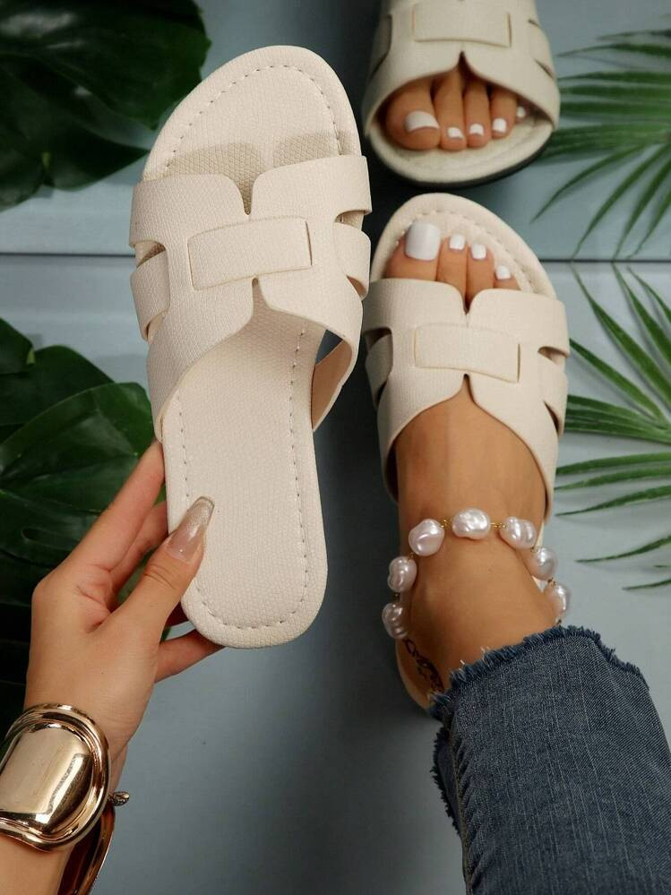 Ladies' Casual Comfortable & Fashionable Flat Sandals For Summer, Beige Women's Flat Sandals | SHEIN