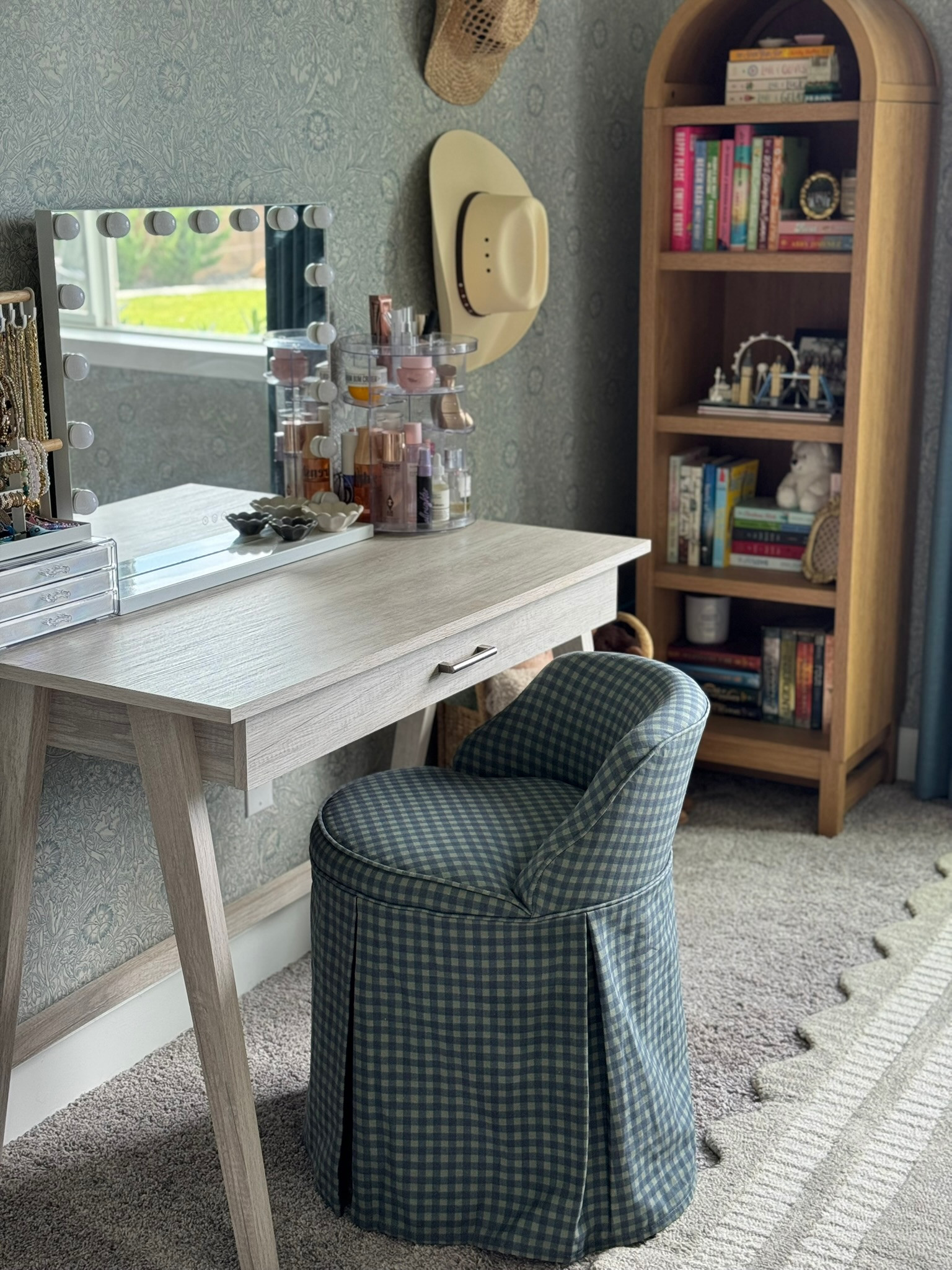 This vanity set up is absolutely adorable! The chair is so cute and comfortable!

vanity, bedroom decor, teen room decor 

 #LTKmomlife #LTKOver40 #LTKHome
