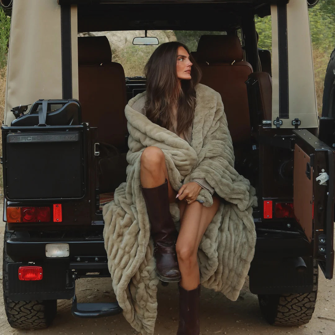 Wild Olive | Lola Blankets