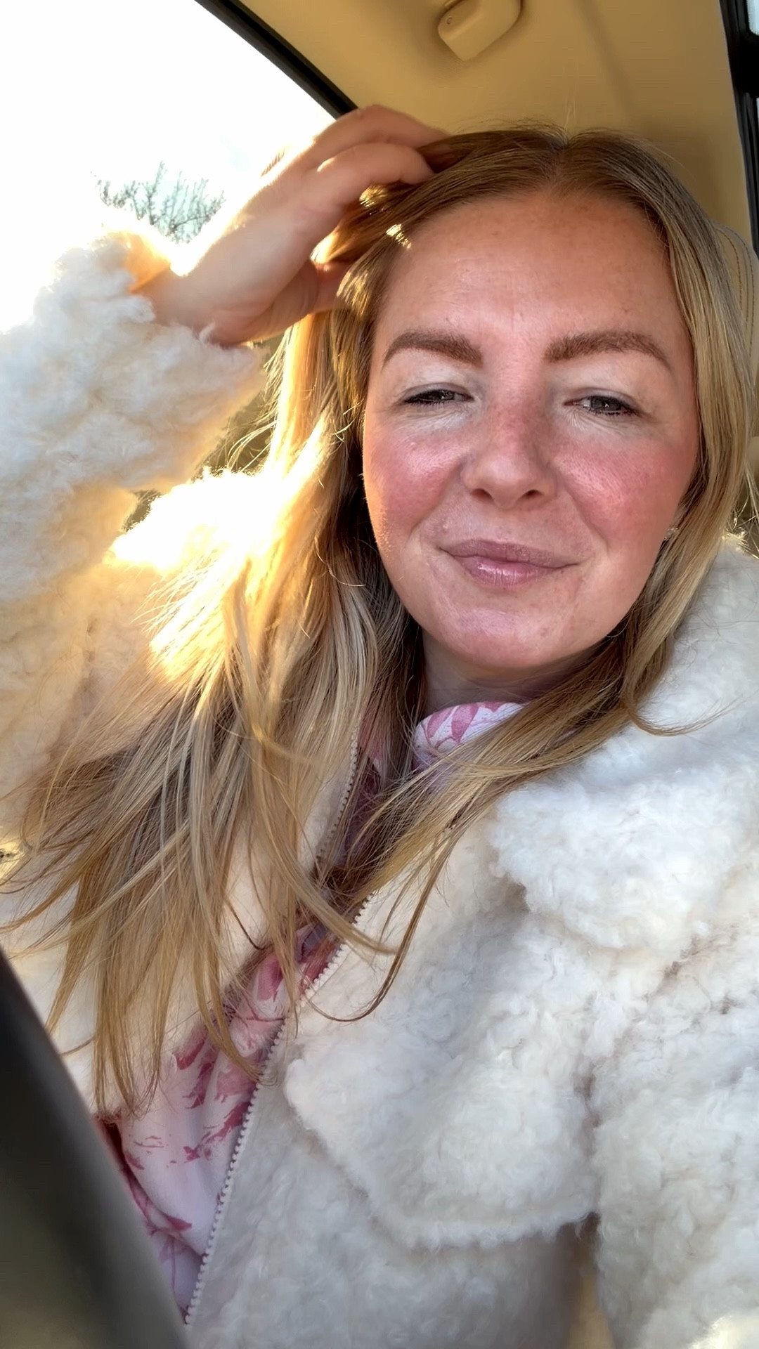 Love this Target sherpa jacket and Abercrombie lounge set! 

#LTKootd #LTKstorytime #LTKdayinmylife