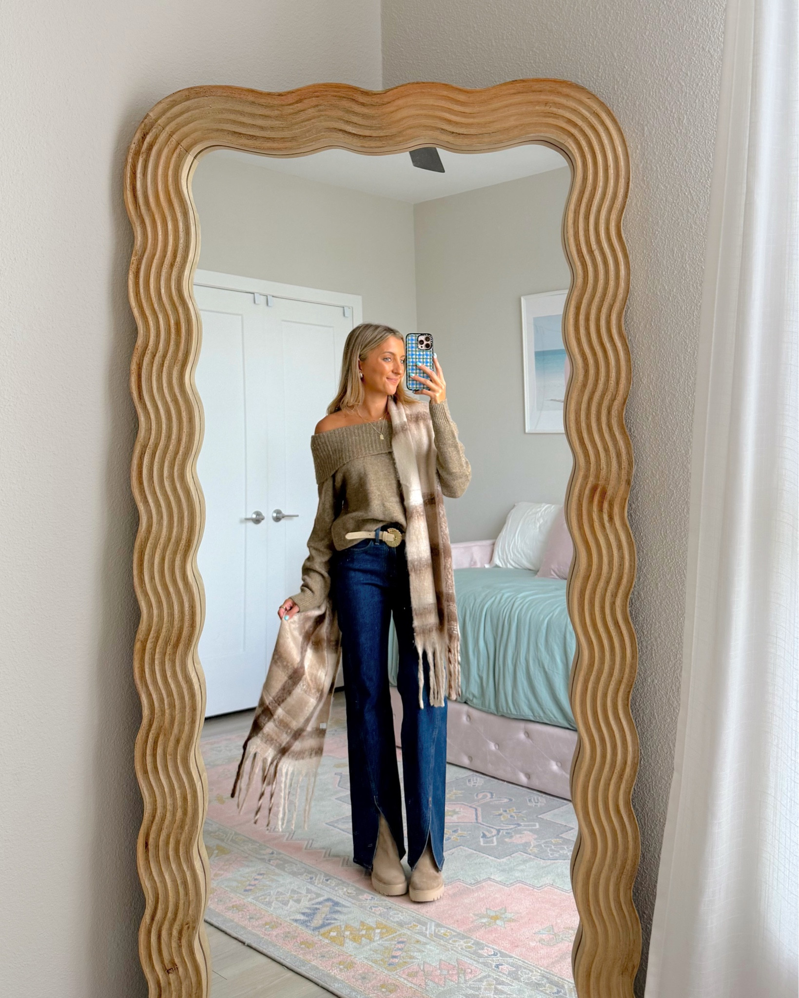 Amazon Thanksgiving outfit ideas / Amazon fall outfit ideas. 🎃💕 The cutest sweater and Abercrombie jeans 

#LTKFindsUnder50