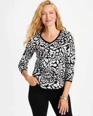 Women's Ella Jacquard Metallic V-Neck Pullover Sweater in Black | Chico's | Chico's
