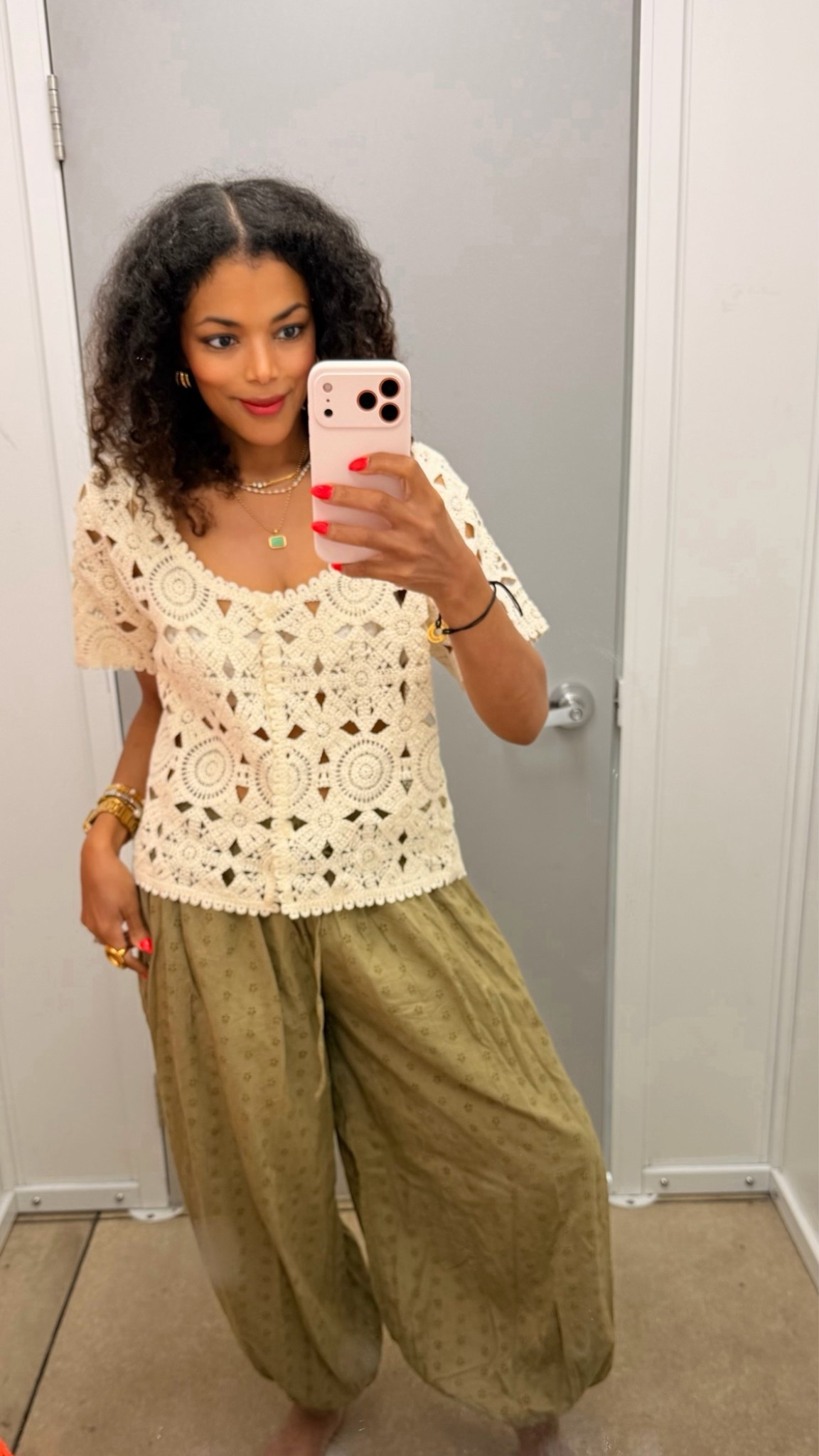 Same Harem pants but make it chic! Loving this crochet top ekkkkkk🤌🔥

#LTKootd #LTKgrwm #LTKdayinmylife