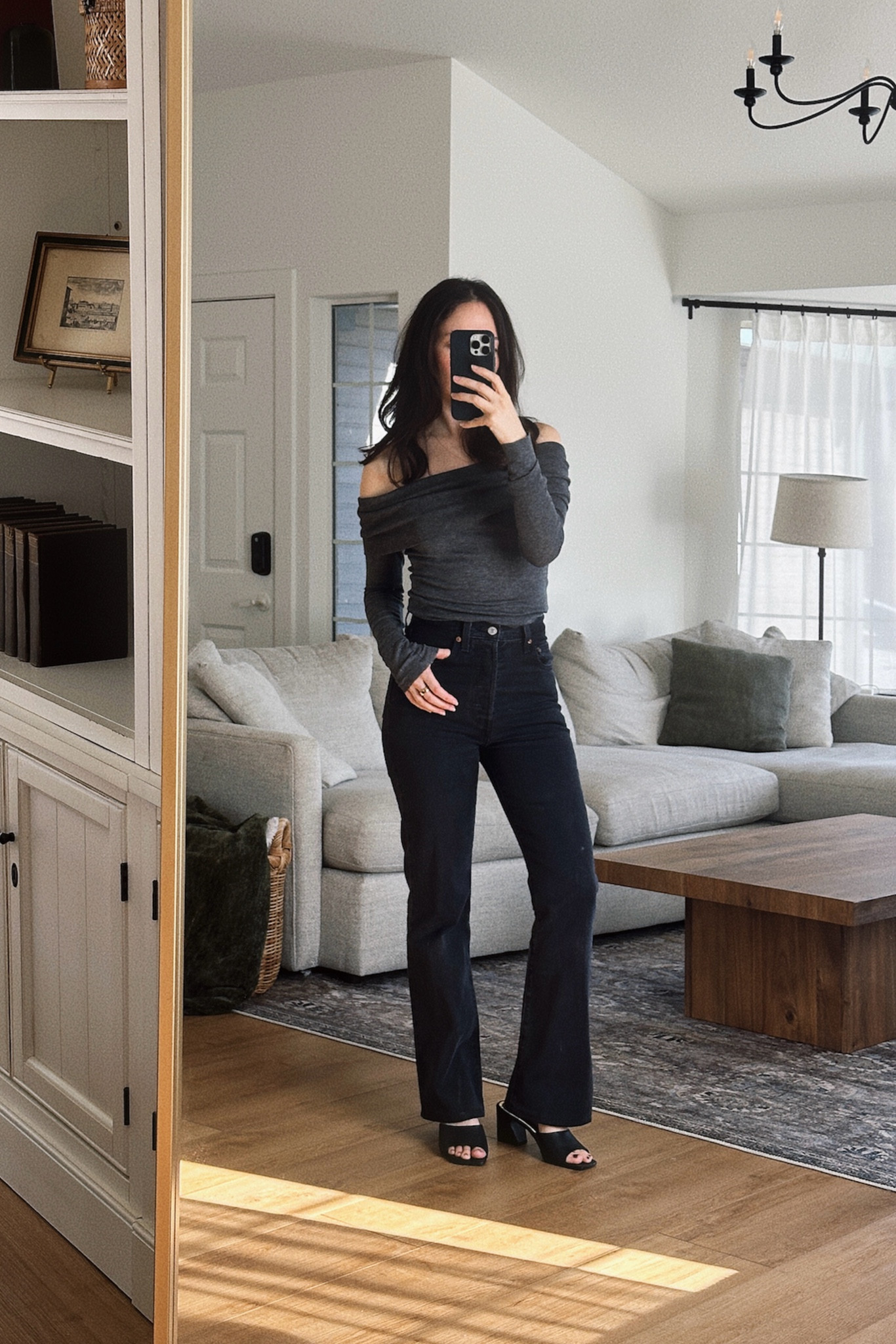 This Aritzia off-the-shoulder top + Levi’s high-rise jeans combo, paired with black heeled sandals. Perfect for date night, dinner, or casual outings. 

#LTKFindsUnder50 #LTKSaleAlert #LTKFindsUnder100