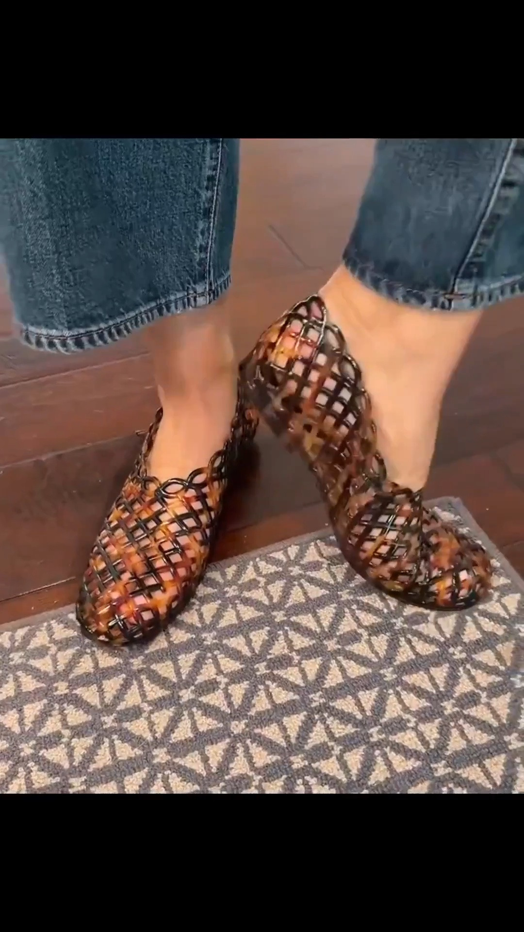 Everyone is wearing these right now. These are the summer shoes making waves, and they’re so cute for beach days, pool days, and vacation. They’re the kind of pair you’ll want to pack for every warm-weather trip. s

#LTKOver40 #LTKSeasonal #LTKMidsize