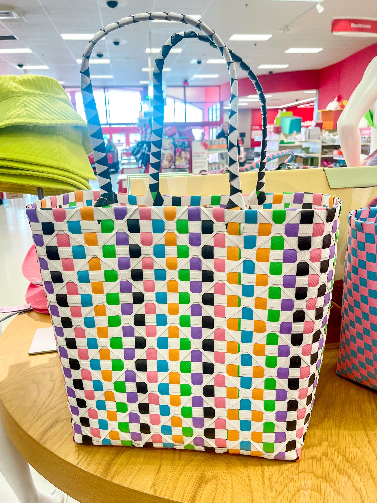 target finds, beach bags, target style, pool days, resort wear, swimsuits, vacation outfits 

#LTKtravel #LTKitbag #LTKswim