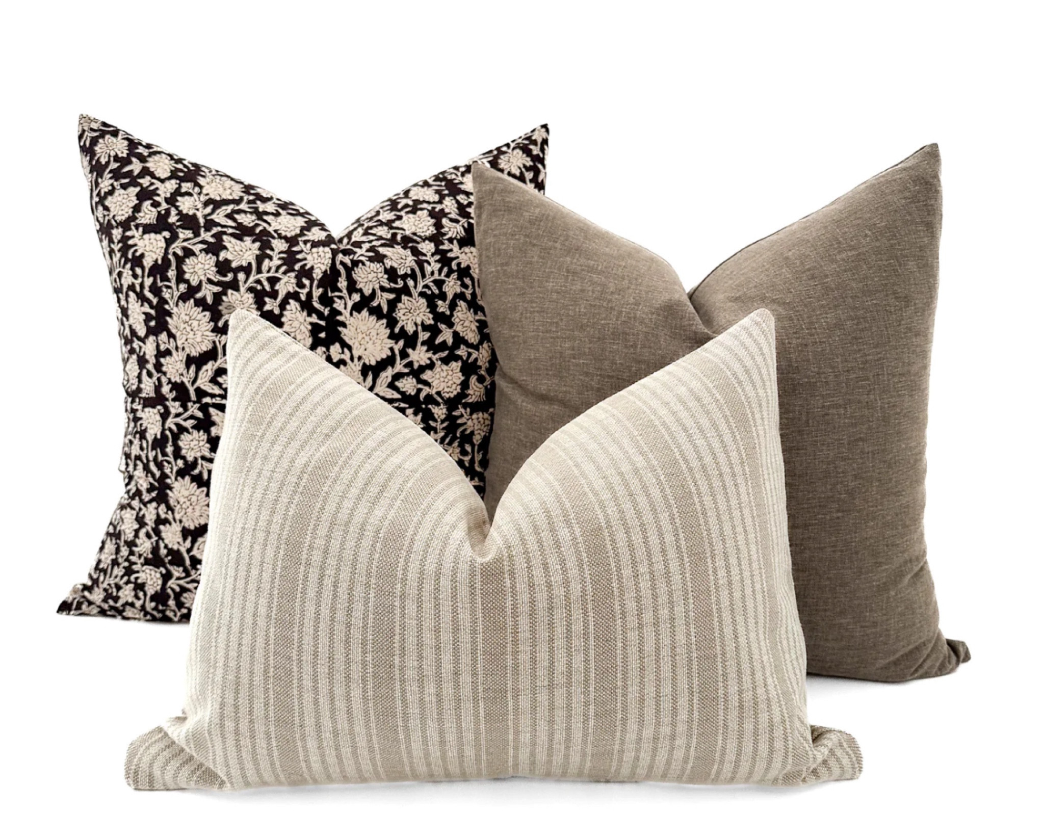Pillow combination that I love! 

Hackner him, pillow covers, modern pillow covers, neutral pillows, pillow combo, sofa pillows, bed throw pillows, accent pillows, throw pillows 

#LTKhome #LTKfamily #LTKstyletip