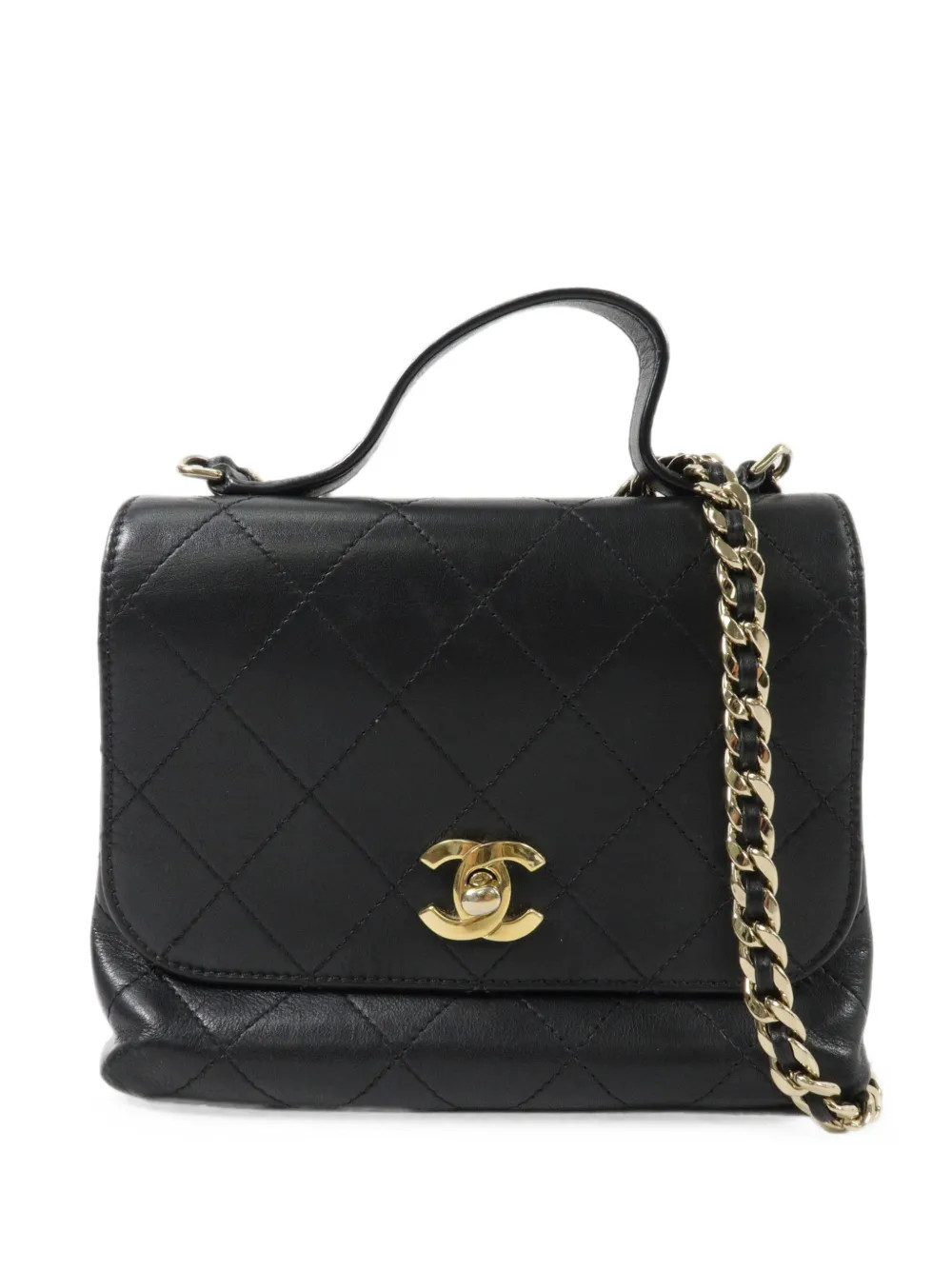 CHANEL Pre-Owned CC turn-lock chain shoulder bag - Black | Farfetch Global