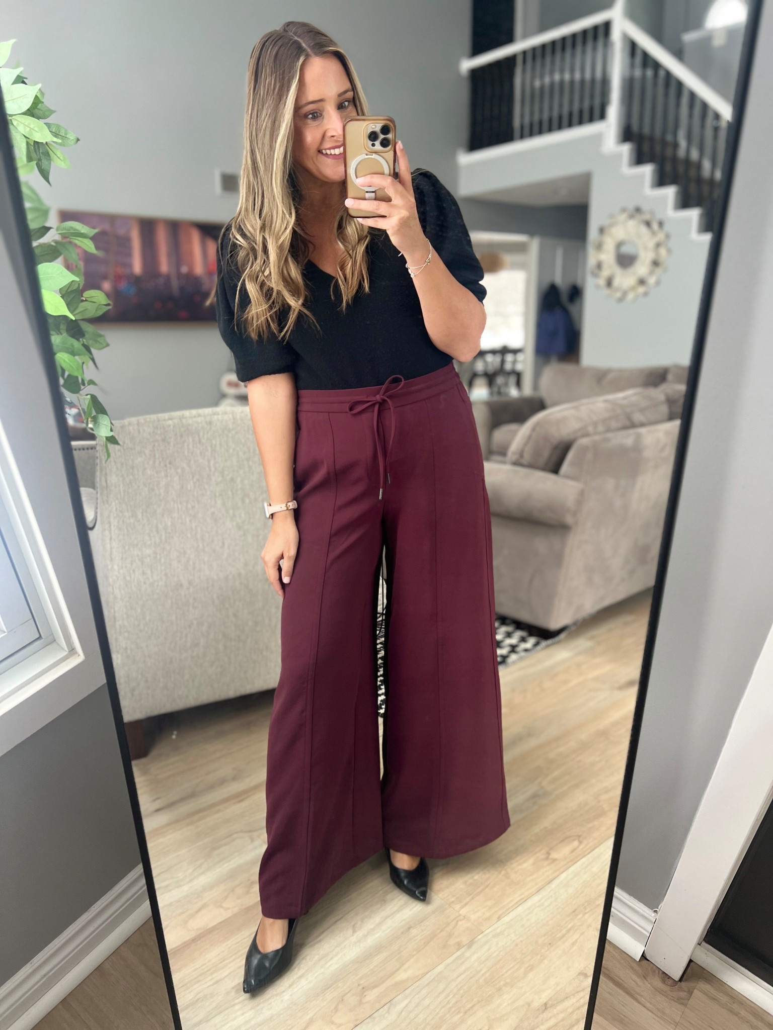 Back in the office after a whole bunch of snow days! Excited to catch back up on all the things! Loving these pants! They are perfect transitioning from lounge pants to “real” pants. 😆

#LTKootd #LTKOver40 #LTKWorkwear