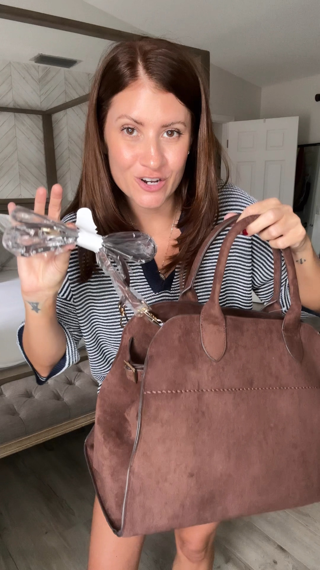 Found the IT bag of the season… at Walmart for just $27! 🤎 This suede chocolate brown satchel bag checks all the trend boxes rich fall tones, luxe texture, and that oversized shape we’re seeing everywhere.

It’s already flying off shelves, so don’t wait ‼️Comment SHOP to snag yours before it’s gone! ✨

Follow @styledinasnap_ for more #WalmartFashion finds that look designer without the price tag.

#Walmart #WalmartFashion #WalmartFinds #AffordableStyle #FallFashion #BudgetFriendlyStyle #ChicOnABudget #StyleInspo #ITBag #TrendAlert #OOTDinspo #EverydayStyle #FallOutfitIdeas

#LTKStyleTip #LTKSeasonal #LTKOver40