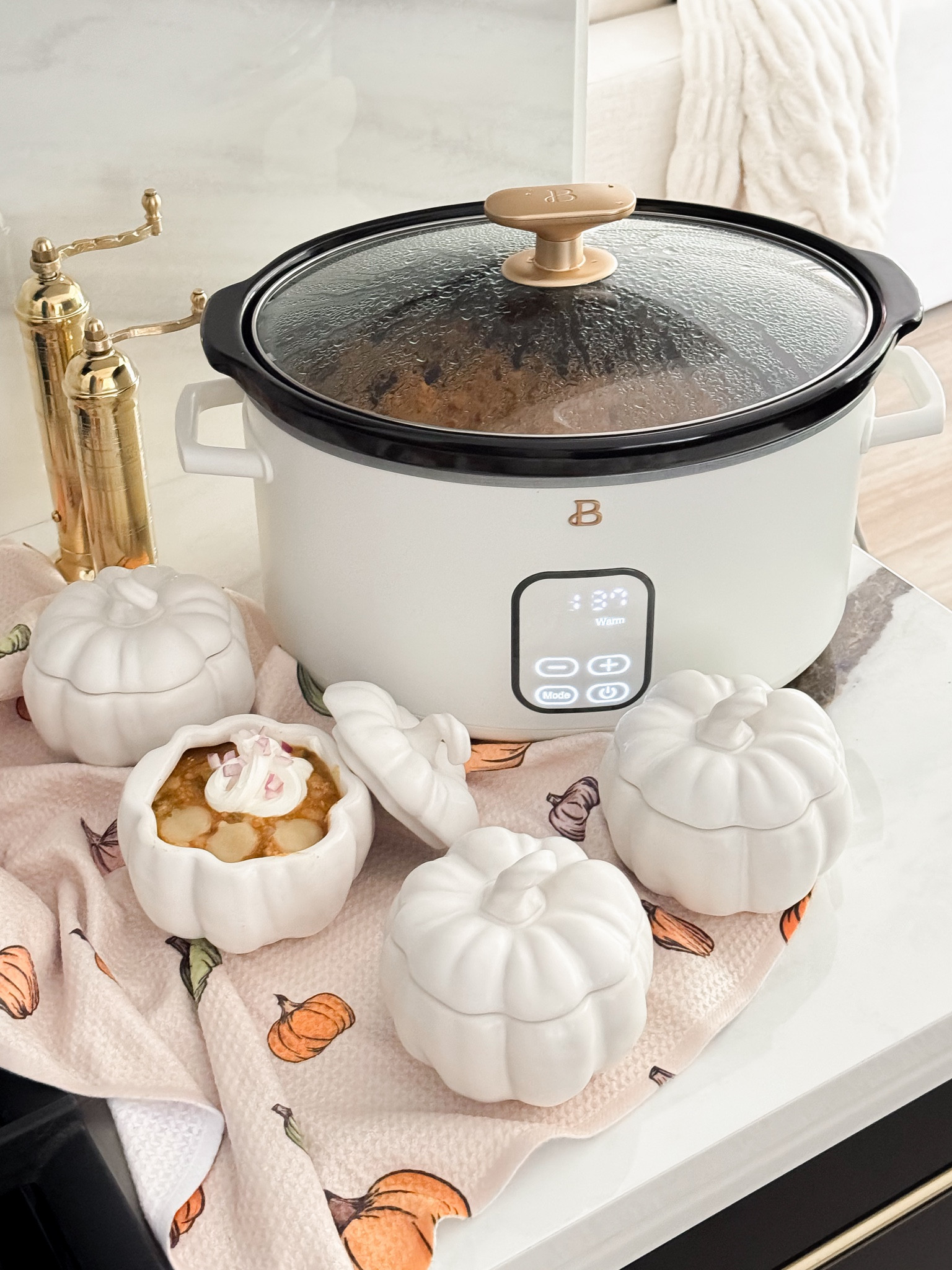 Serve all the fall soups and chilis in these pretty pumpkin bowls from Potterybarn.

My crockpot is on sale $50 at Walmart!  I use it multiple times a week and it cooks evenly every time.

#mypotterybarn #potterybarn #crockpot #walmart #kitchen #falldecor #soupseason #recipe #kitchengadgets #walmart #walmarthome 

#LTKSaleAlert #LTKFamily #LTKHome