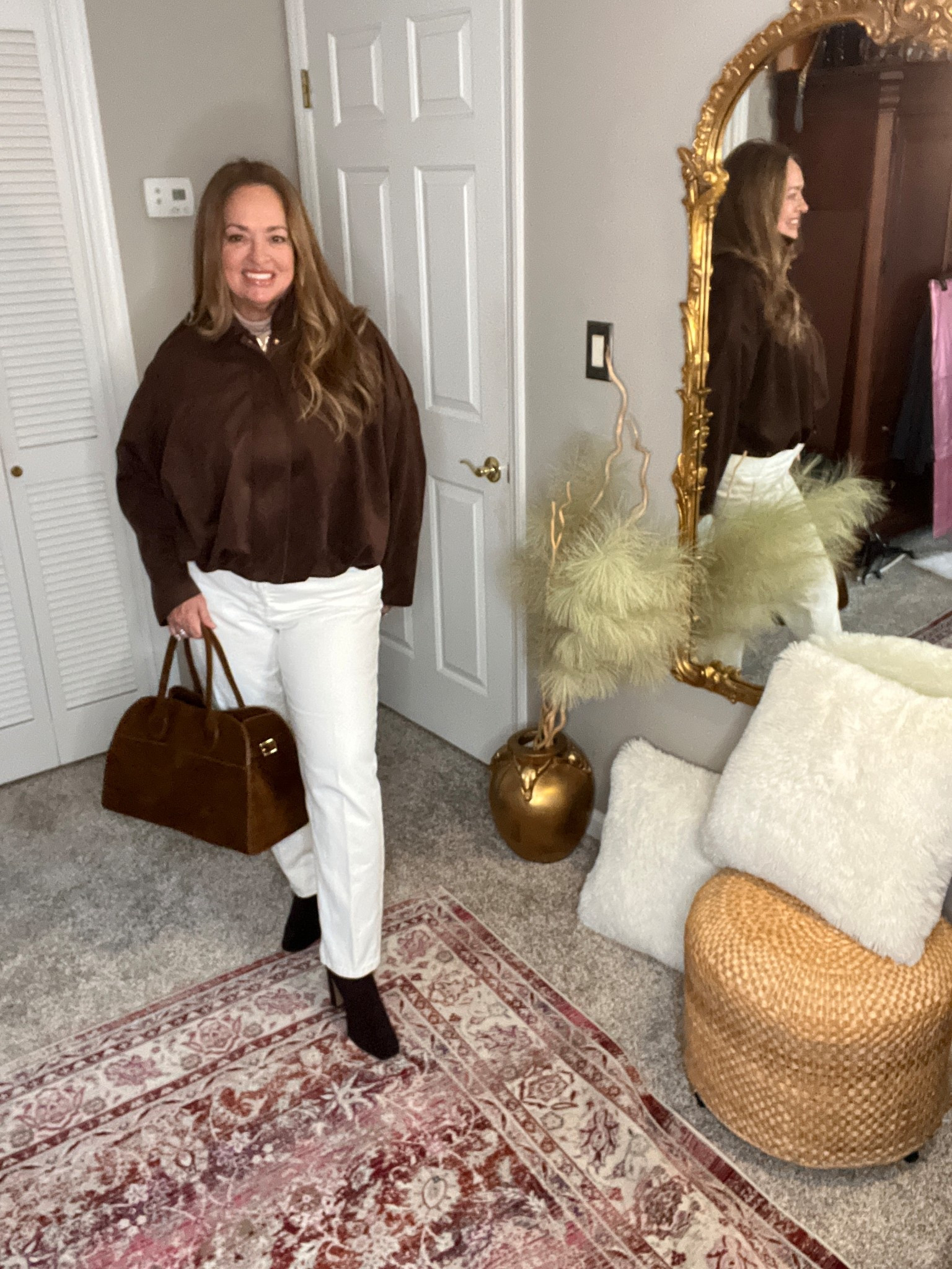 Brown suede.. bomber, booties and bag.

#LTKSeasonal #LTKTravel #LTKWorkwear