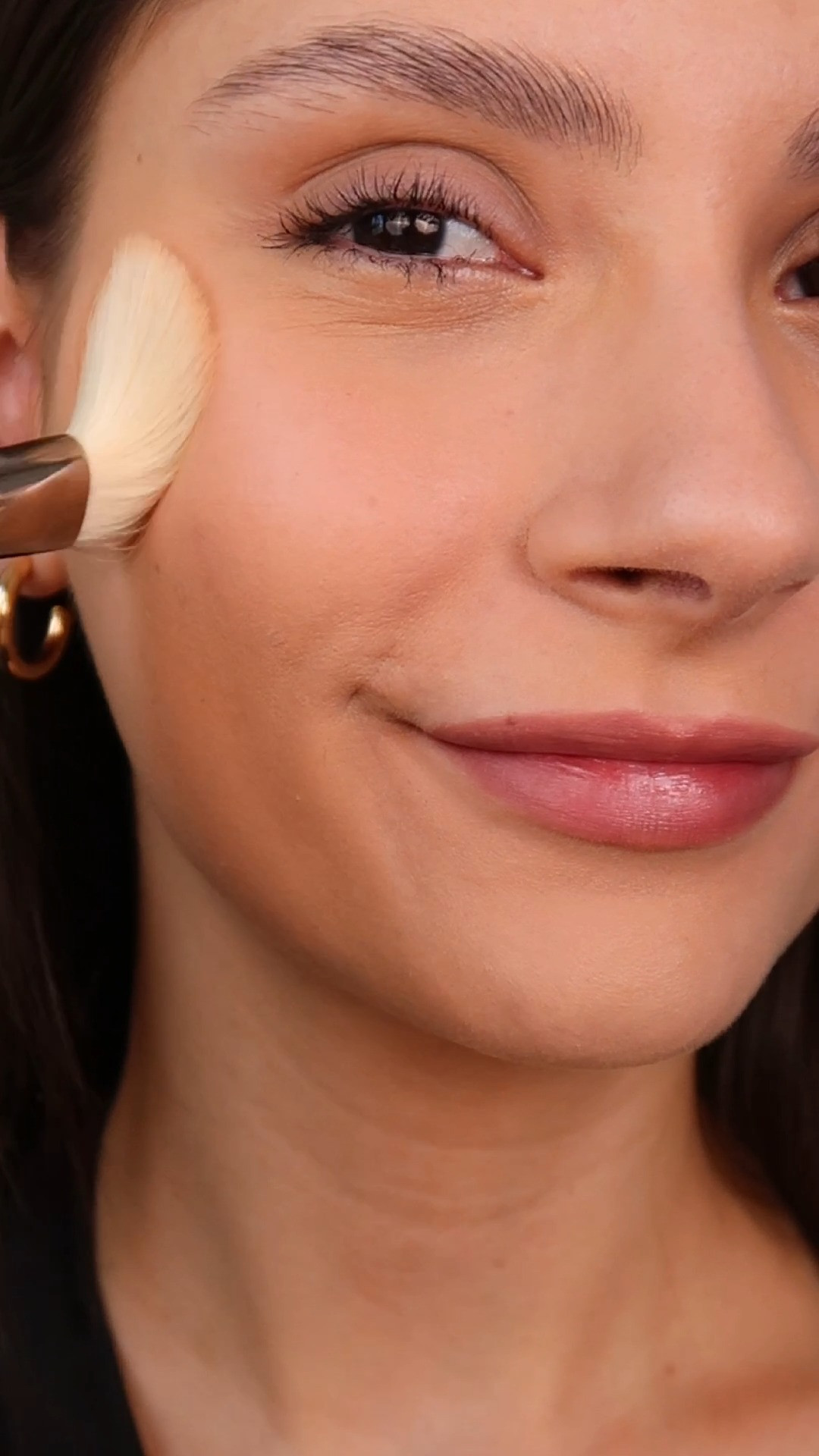 MAC GlowPlay Blush - Blush Please & Lip Balm - Beyond & Favourite 

 #LTKbrasil #LTKbeleza