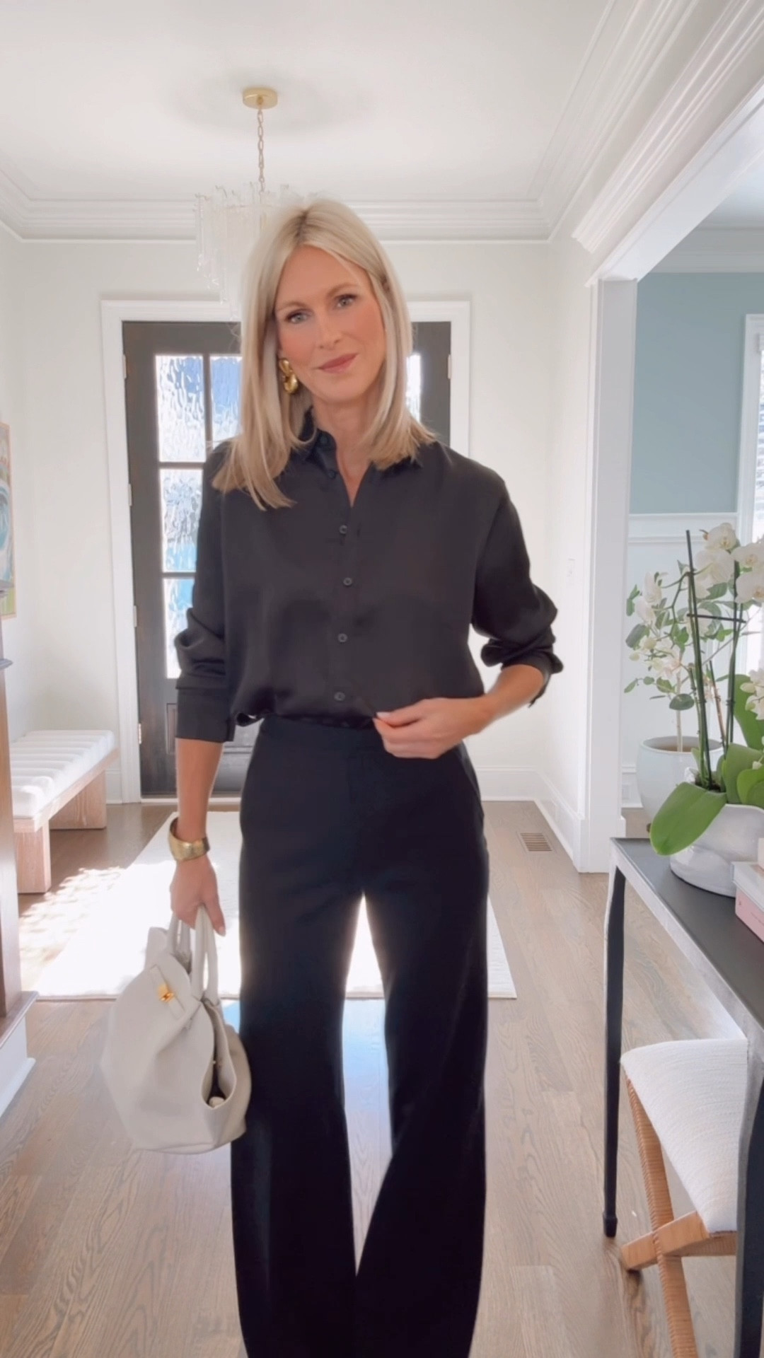 Work outfits I actually feel good in 🤍
These Spanx pieces are comfy enough to wear all day but still look super polished. The fit is really good and they hold their shape so well—easy staples for work.

ANNADALYXSPANX for 15% off first order & free shipping @spanx #SpanxPartner

#LTKSeasonal #LTKmomlife