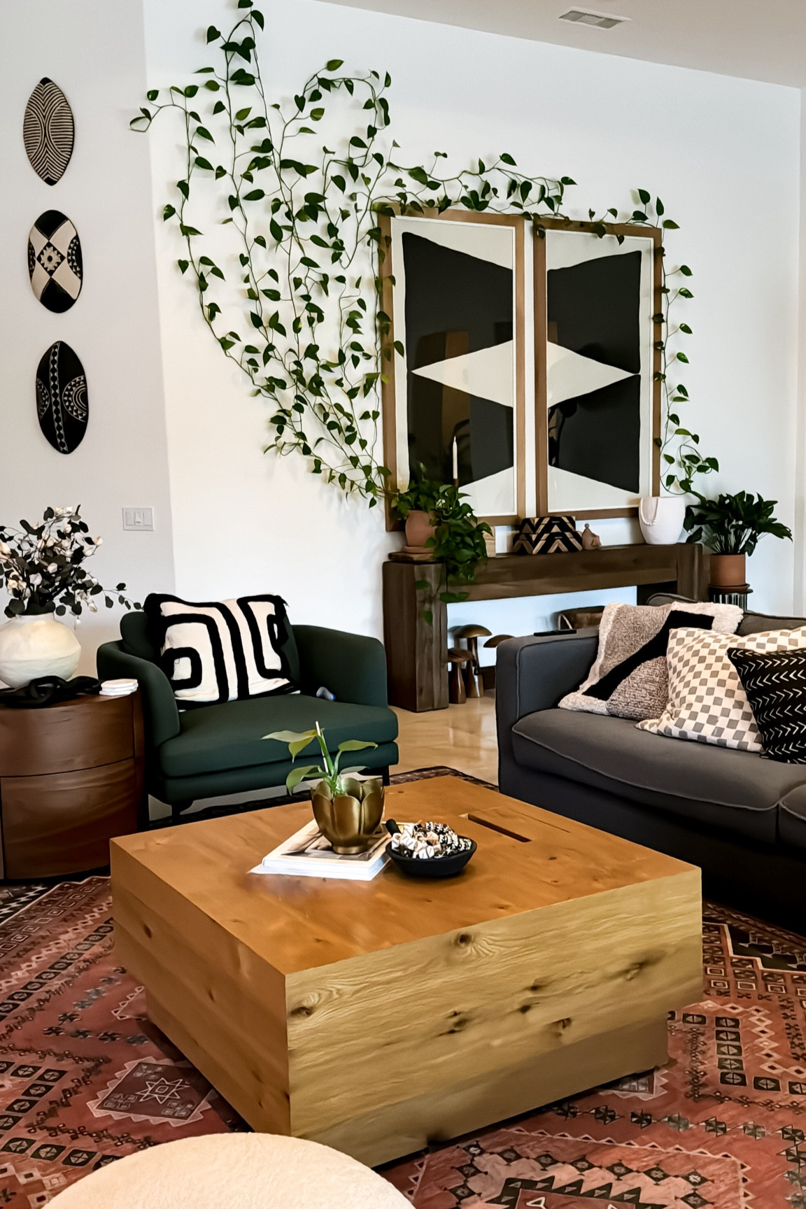 Living room must haves linked.

#LTKhome #LTKSpringSale