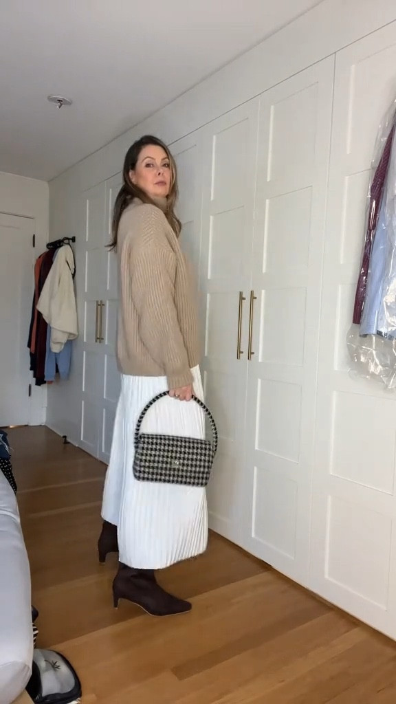 Shocked at how much I like these synthetic boots. Heel height + toe box are perfect. @Splendidla @ANINE BING OFFICIAL @The Horse #MaxiSkirt #AnineBing #WideCalfBoots #MidsizeStyle #MiddleSizeMiddleAge 

#LTKWatchNow #LTKMidsize #LTKOver40