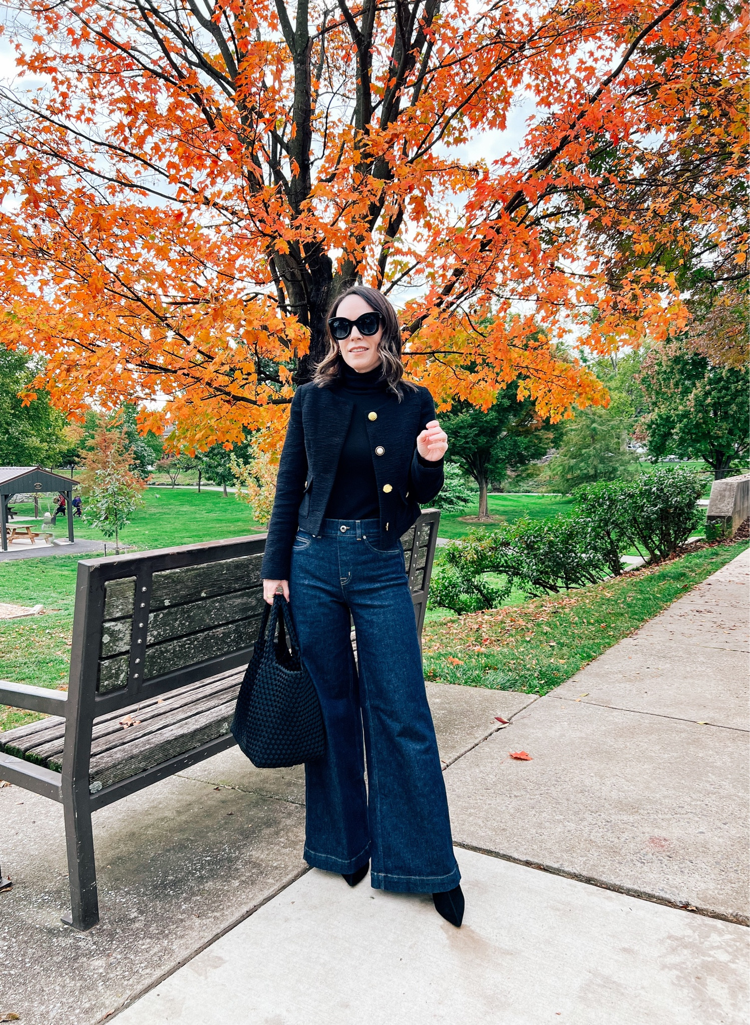 Styling wide leg jeans for fall

#LTKstyletip #LTKover40 #LTKSeasonal