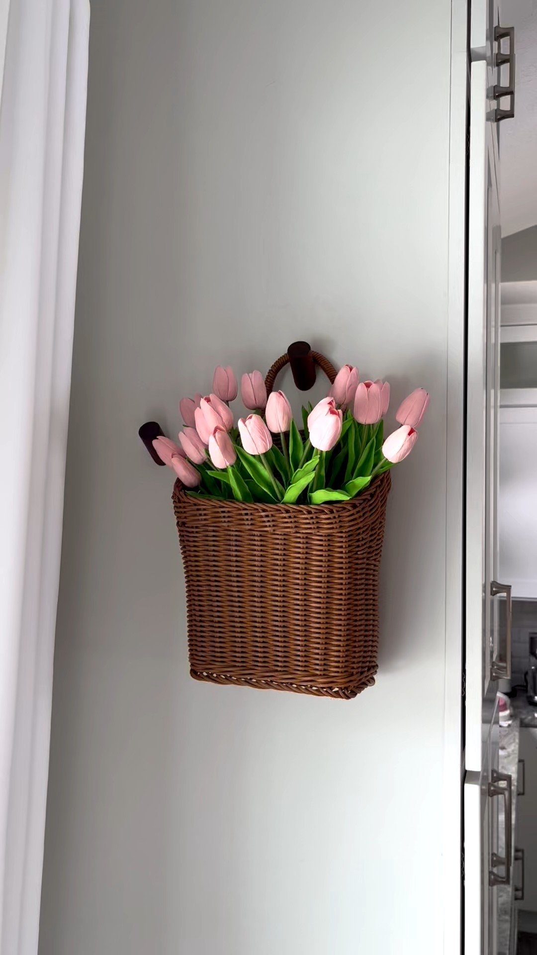 New Spring home decor! I’m loving the hanging flower basket trend & found this woven basket (imitation rattan) and light pink faux tulips from Amazon 🌷


Home decor
Faux floral stems
Spring decor
Amazon find
Affordable 
Home style 
Door flower basket
Hanging flower basket

#LTKHome #LTKSeasonal