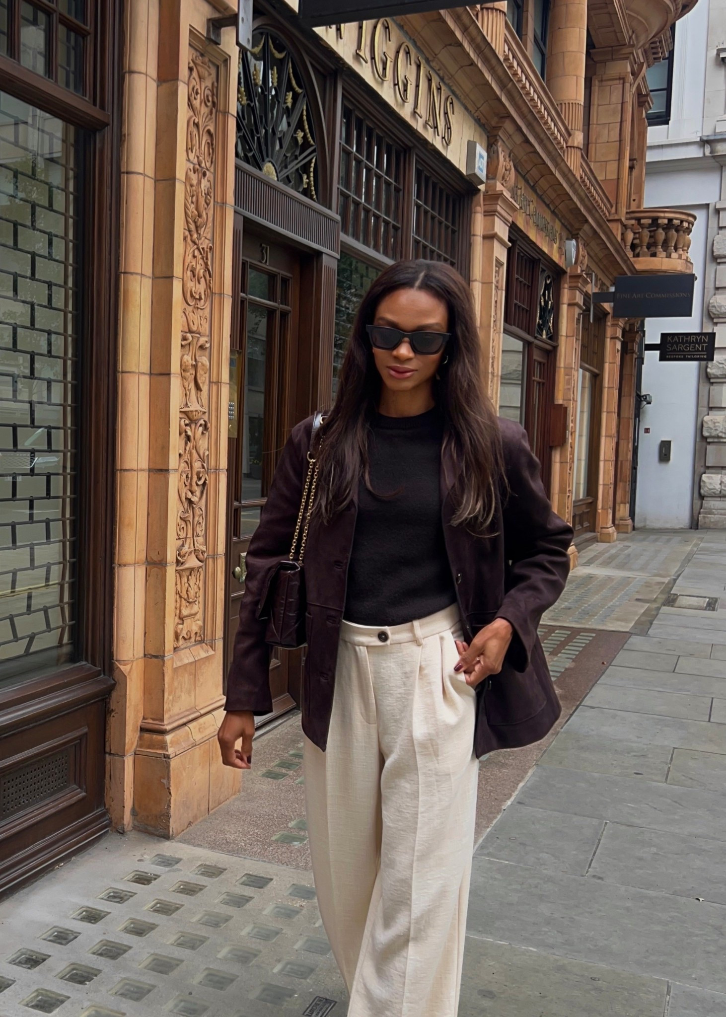 Brown suede jacket 

#LTKautumn