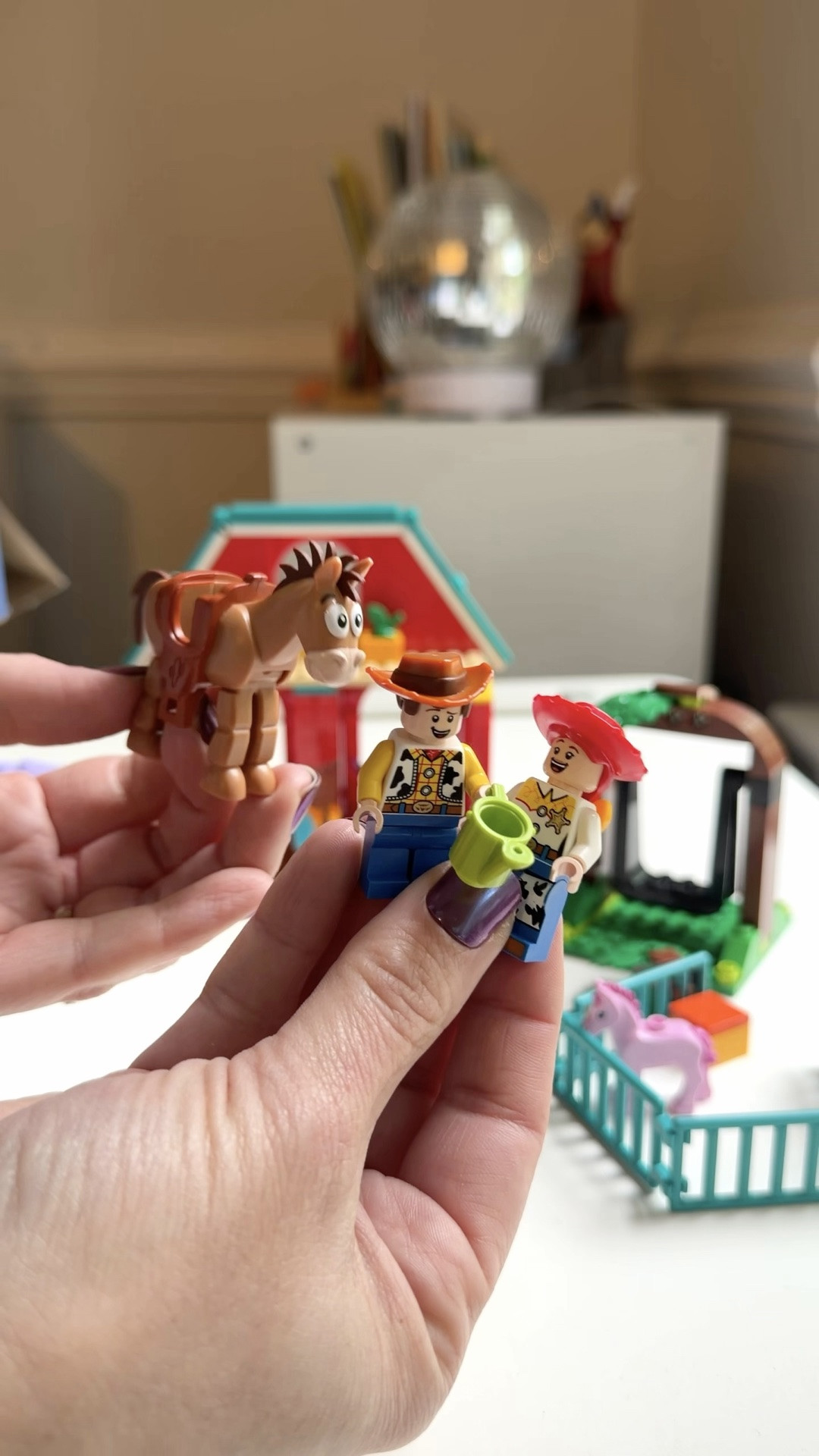 This brand new Lego set ahead of Toy Story 5 is seriously so adorable 😍. It’s a super easy build for 4+ and especially for my five-year-olds I love that. It’s three different booklets that are all kind of their own build so that they can break it up into smaller timeframes.

#LTKKids