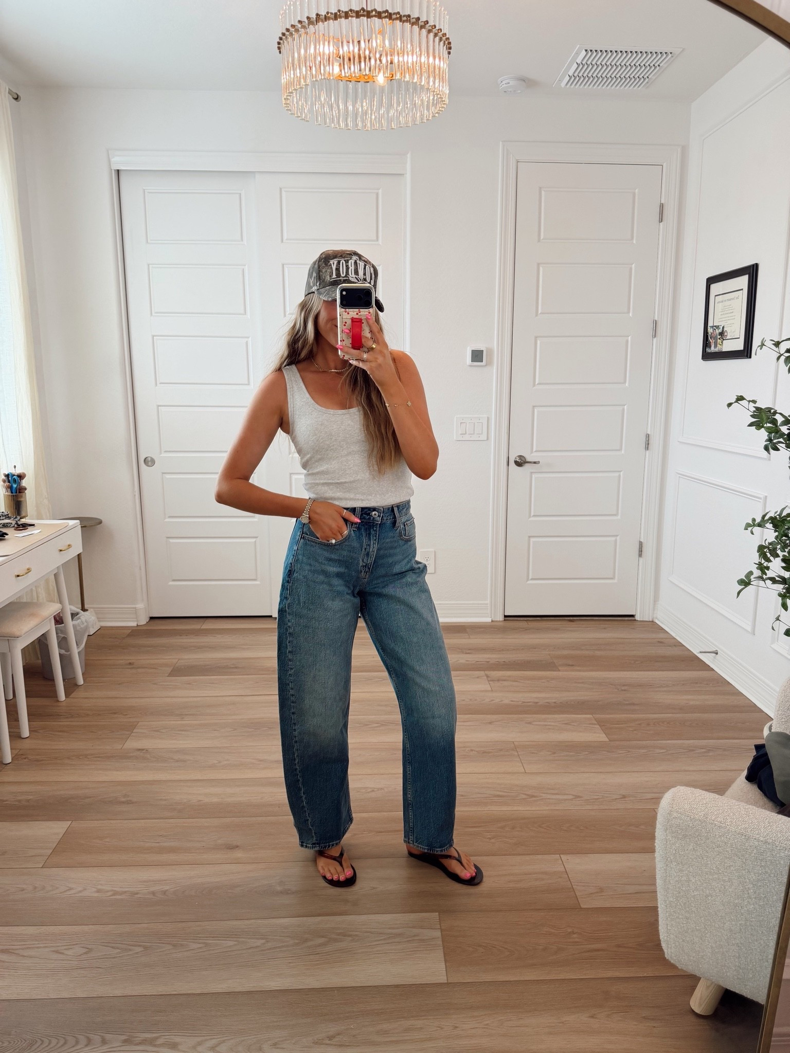 @abercrombie denim sale! Use code DENIMAF for extra 15% off! I’m wearing a 26 long in the curve love style