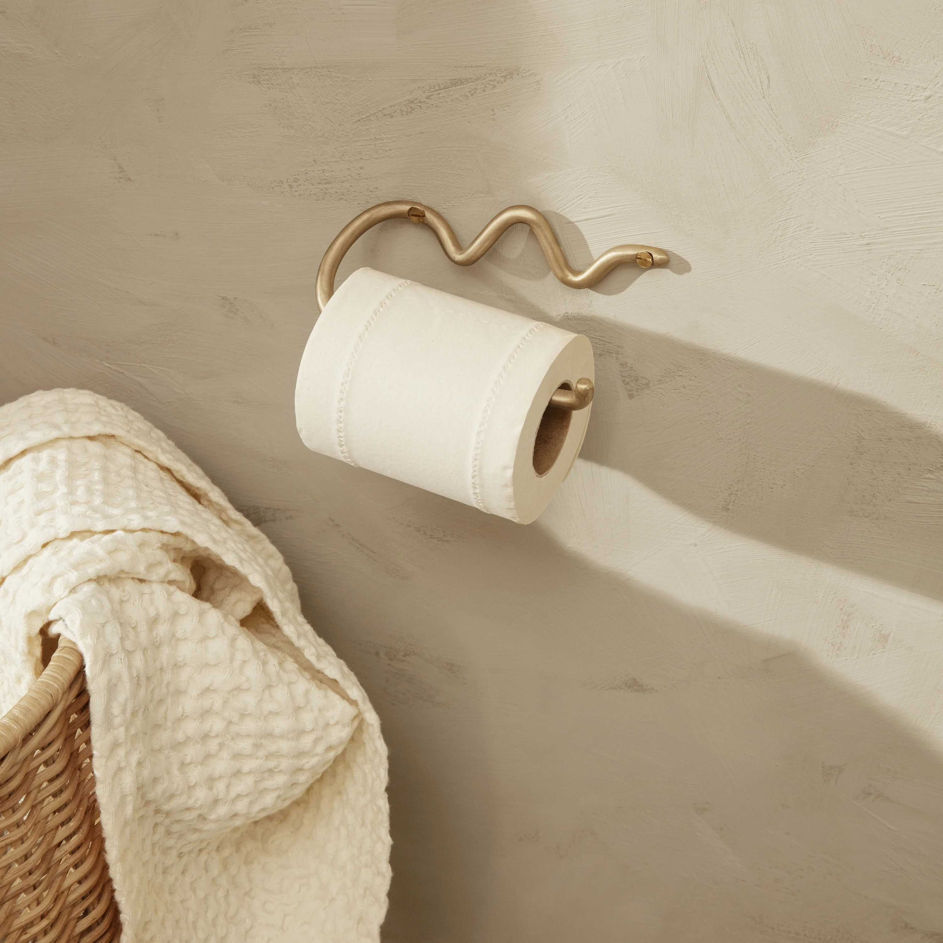 Curvature Toilet Paper Holder | 2Modern (US)