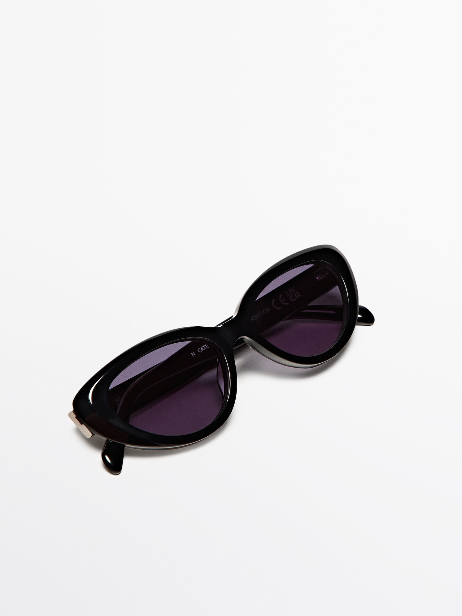 Oval sunglasses | Massimo Dutti UK