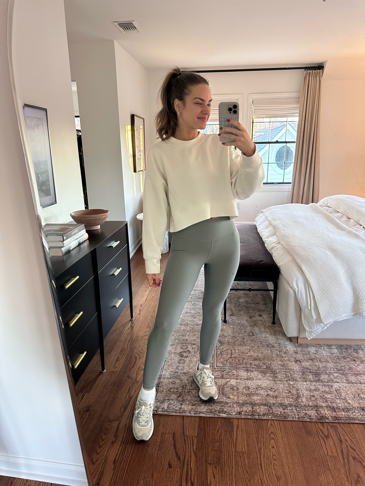 My workout outfit today! I’m wearing a size S in everything & my sneakers run TTS. 