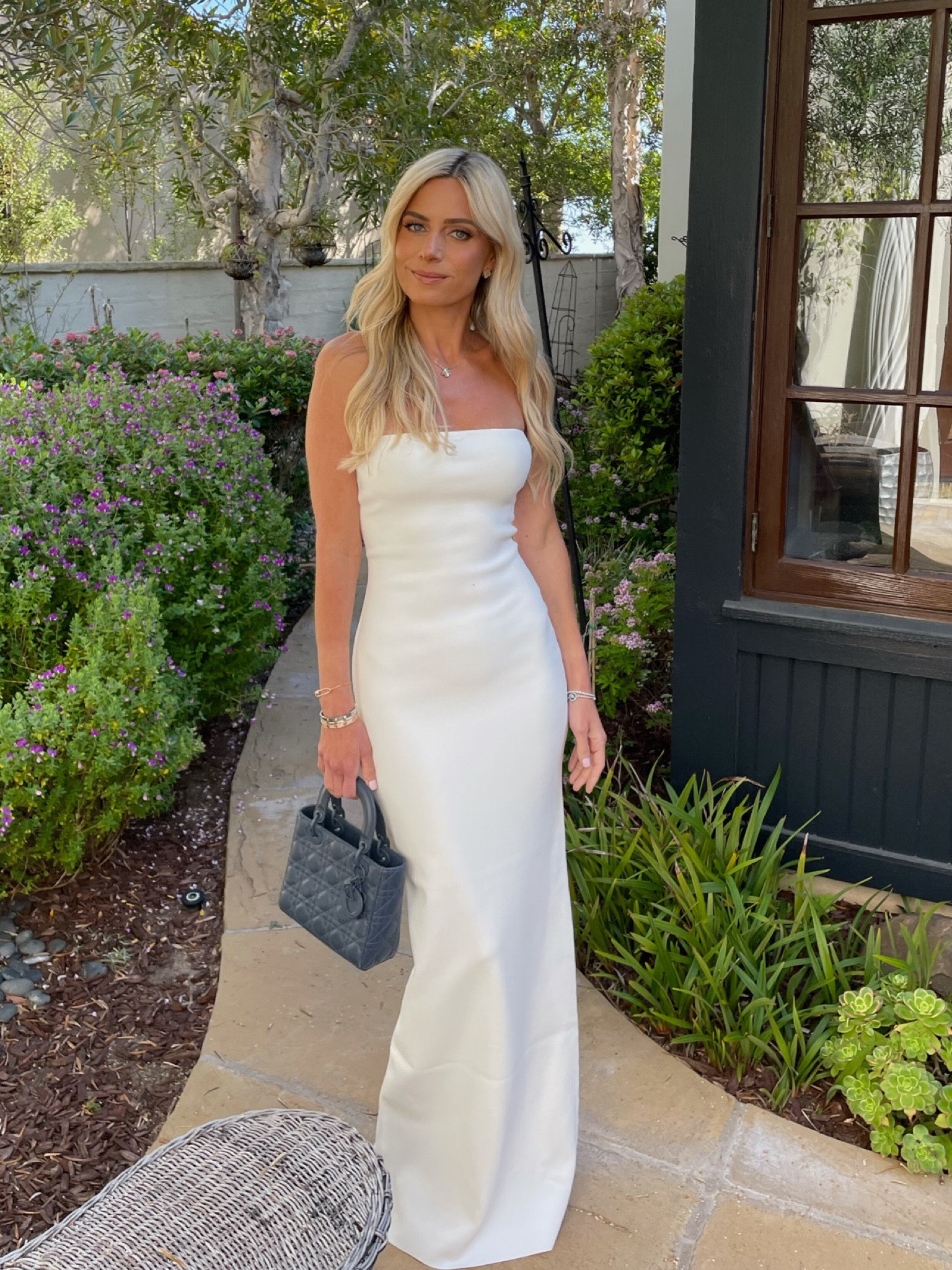 Ultimate summer white dress! 🤍 also comes in a striped option. Perfect for day or night out. 

#LTKItBag #LTKTravel #LTKWorkwear