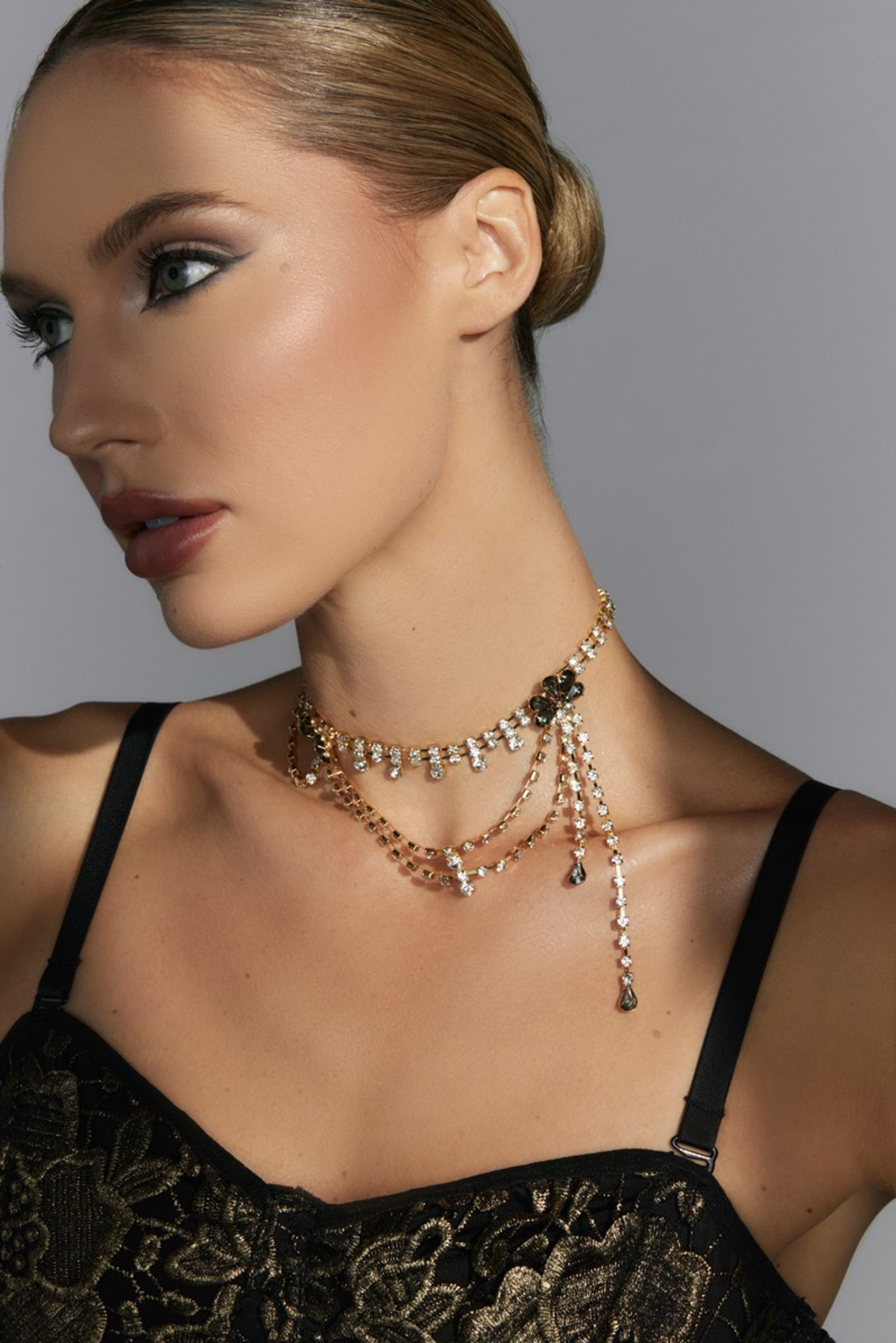 Luxe 14K Gold Plated Cupchain Choker | Francesca's