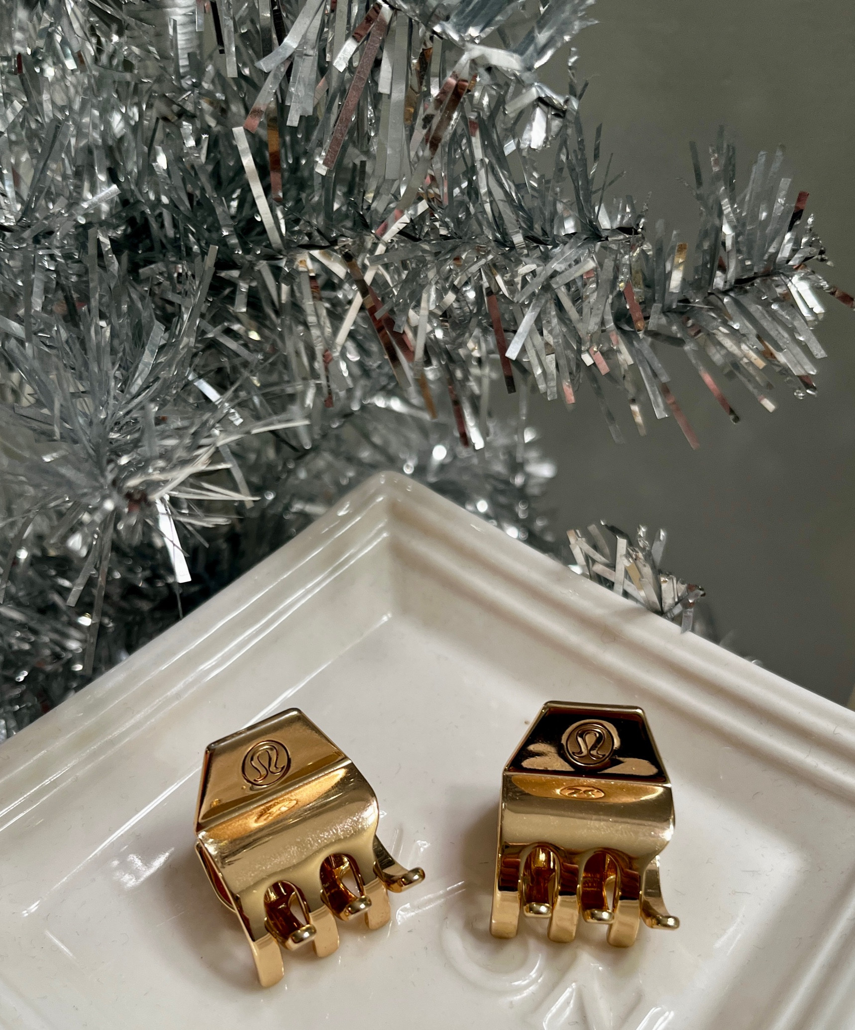 Tiny clip perfection   

#LTKBeauty #LTKGiftGuide