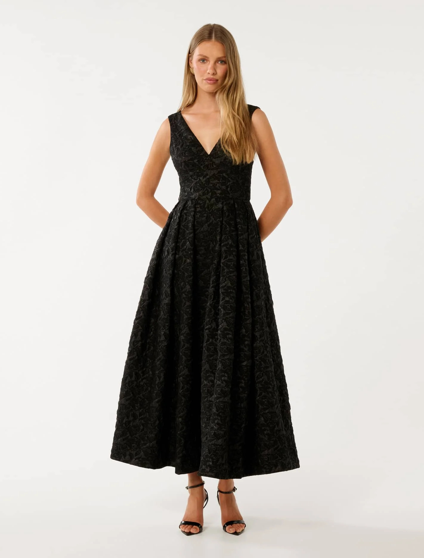 Tiffany Jacquard Maxi Dress | Forever New (AU)