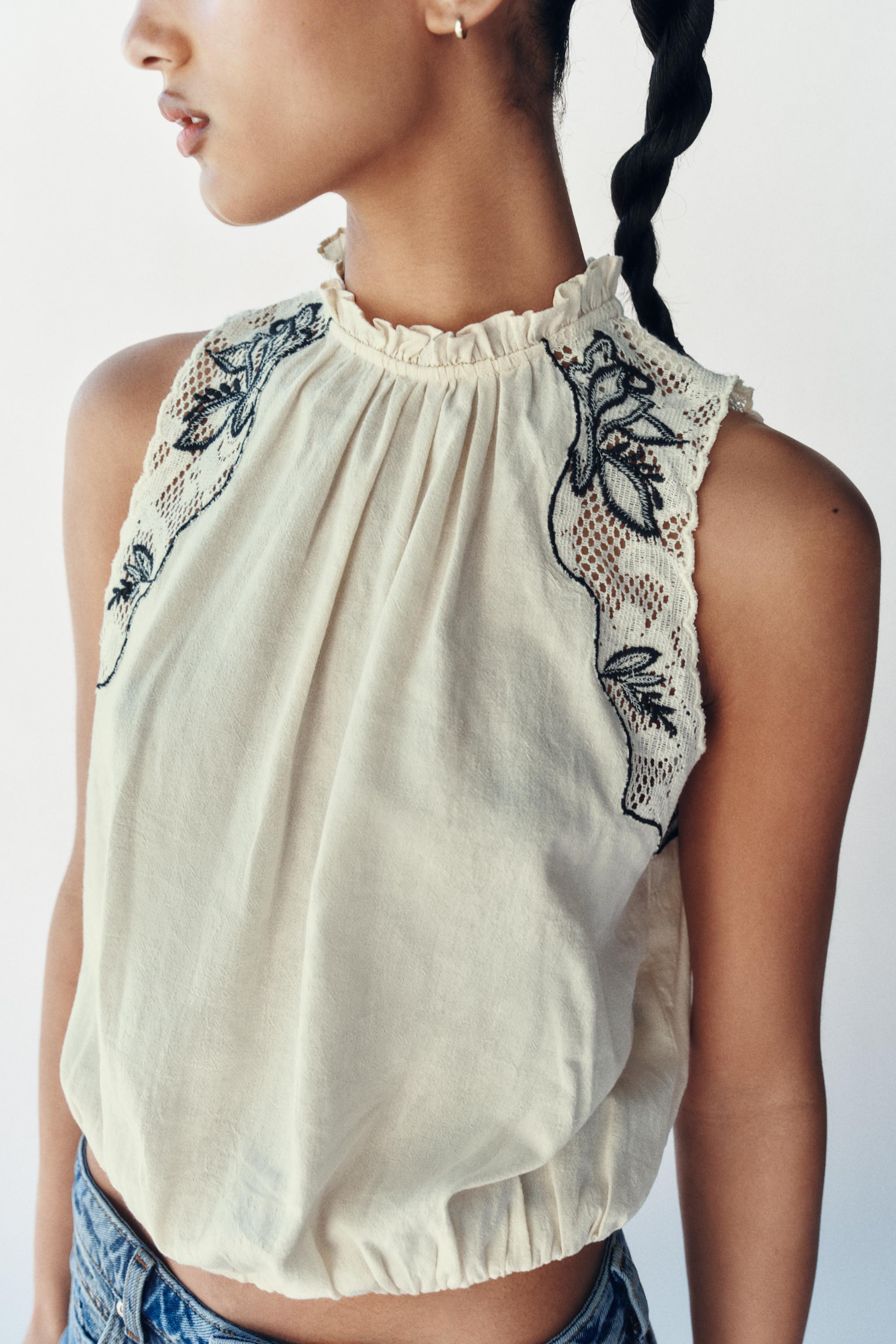 COMBINATION EMBROIDERED PUFF TOP | Zara US