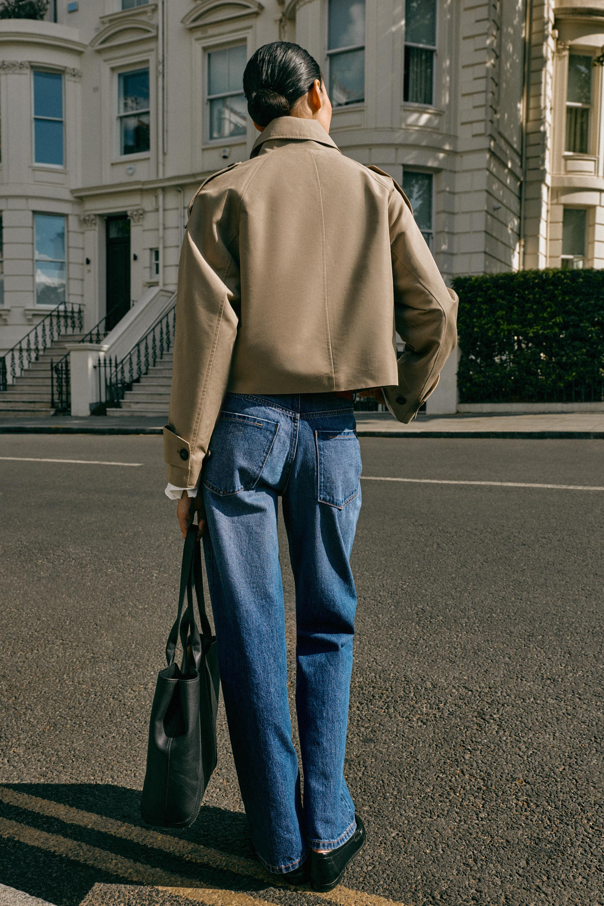 SHORT DOUBLE-BREASTED TRENCH JACKET | Zara UK