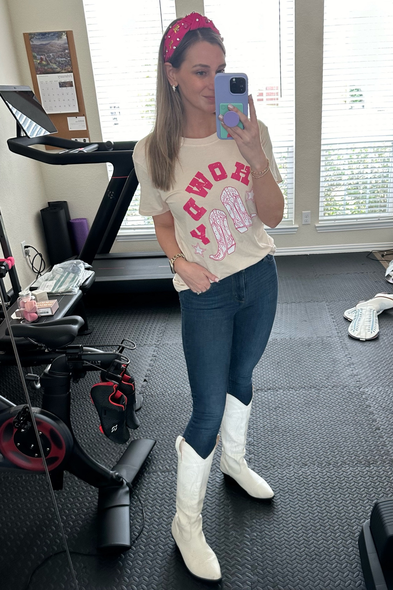 Rodeo
Houston rodeo
Western wear
Country concert
Levi’s
Pink headband
Amazon finds
White boots 
T shirt
Causal rodeo 
Western T shirt
Cowgirl T shirt 


#LTKSpringSale #LTKstyletip #LTKfindsunder50