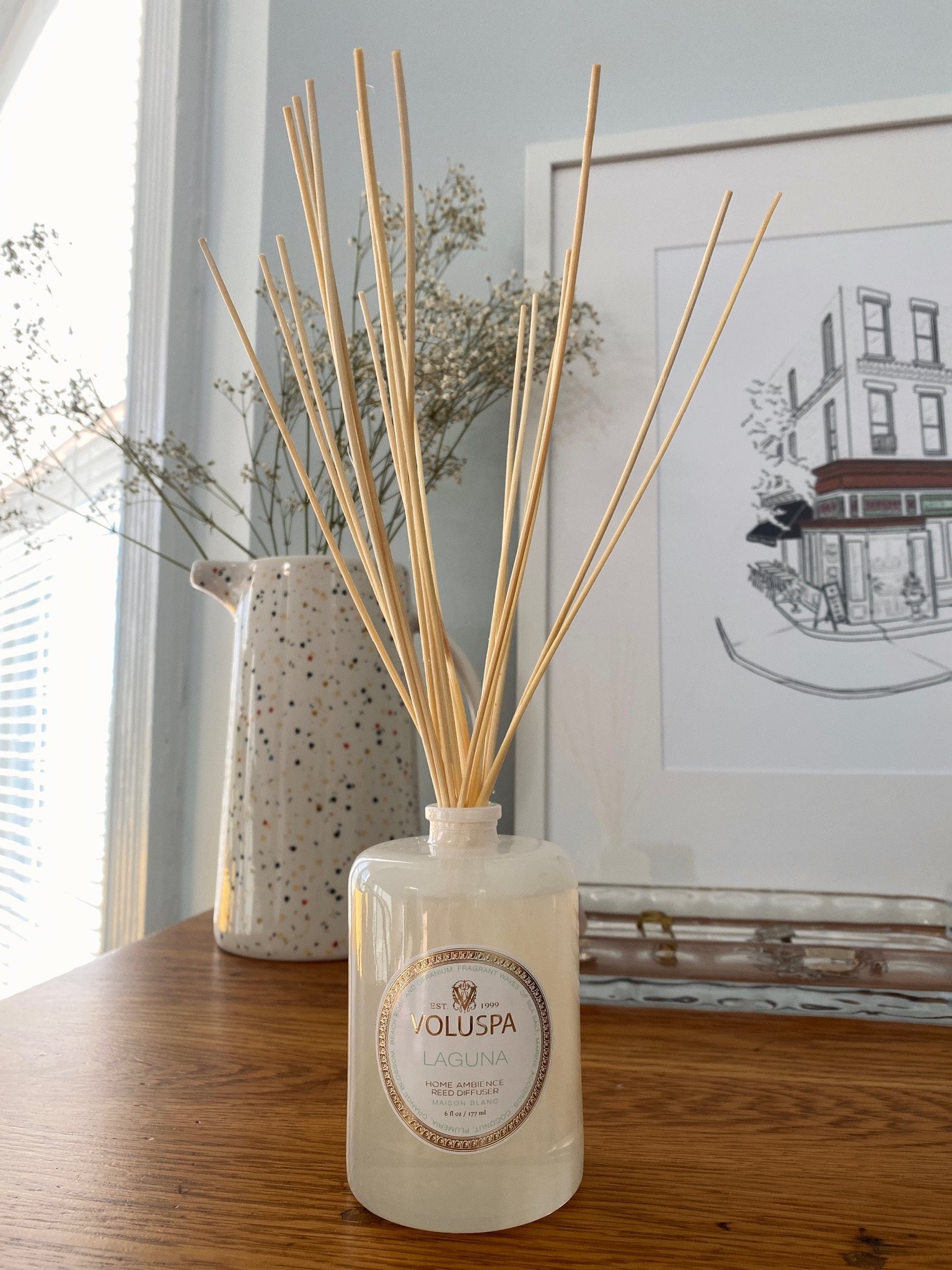 Create your homes signature, always-on fragrance with minimal effort! Lasts 4-6 months so it’s well worth the price tag! 

▫️Laguna smells like sunshine and sea salt spray. Think your fav spf 🌞

▫️ Temple moss has notes of Cool Moss, Dewy Leaves, River Rock, & Precious Woods 🌱

Free of phthalates, pesticides, parabens, and sulfates and are never tested on animals. 🐰

#LTKhome #LTKfindsunder50 #LTKHoliday