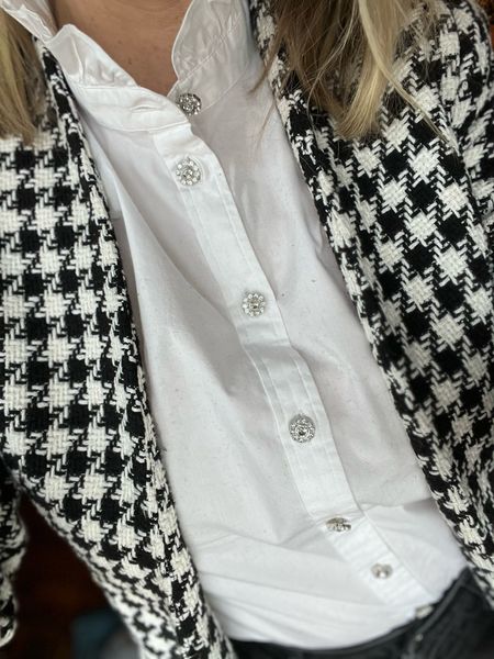 White button up with rhinestone buttons is a must! 

#LTKworkwear #LTKSeasonal #LTKfindsunder100