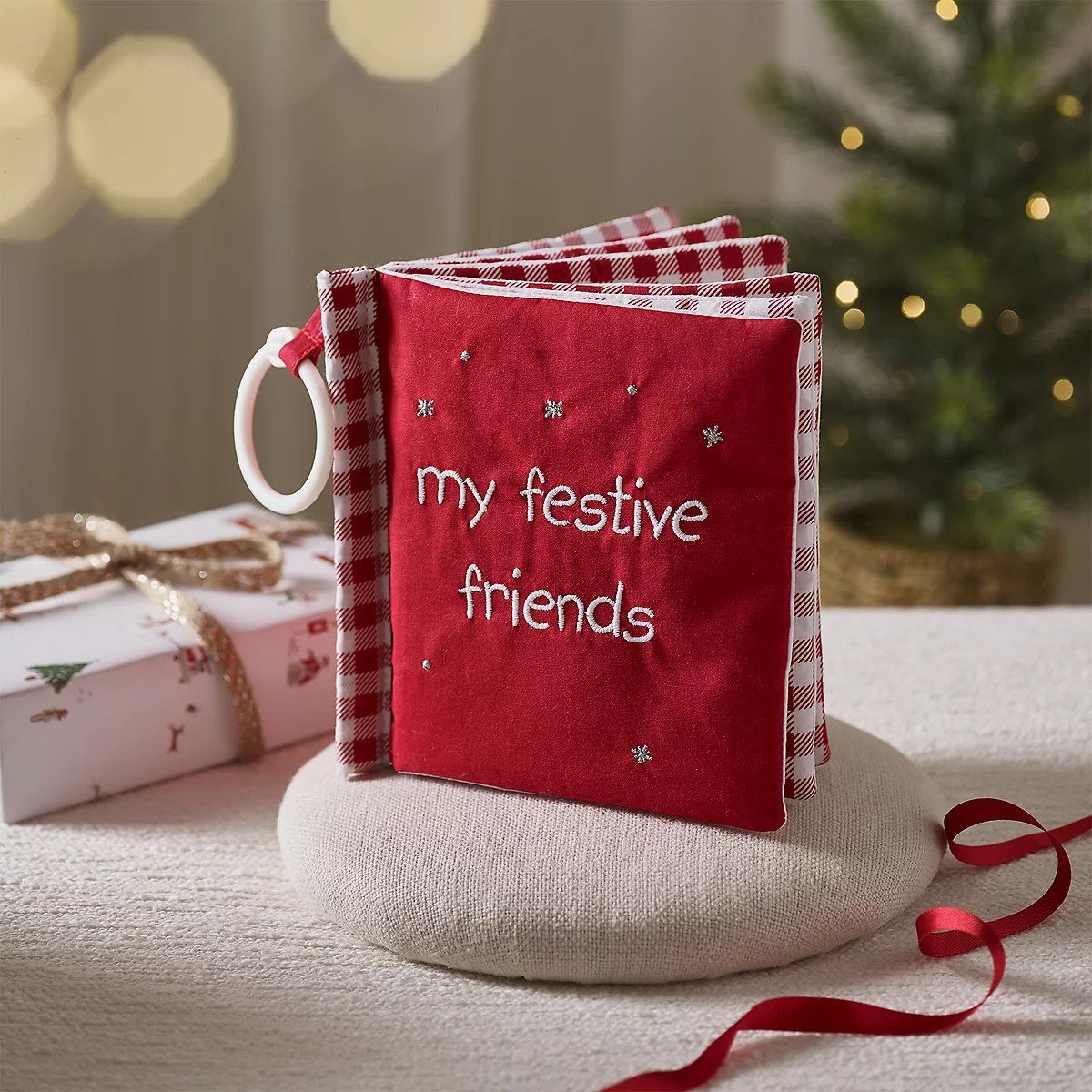 Festive Friends Soft Storybook | The White Company UK & ROW