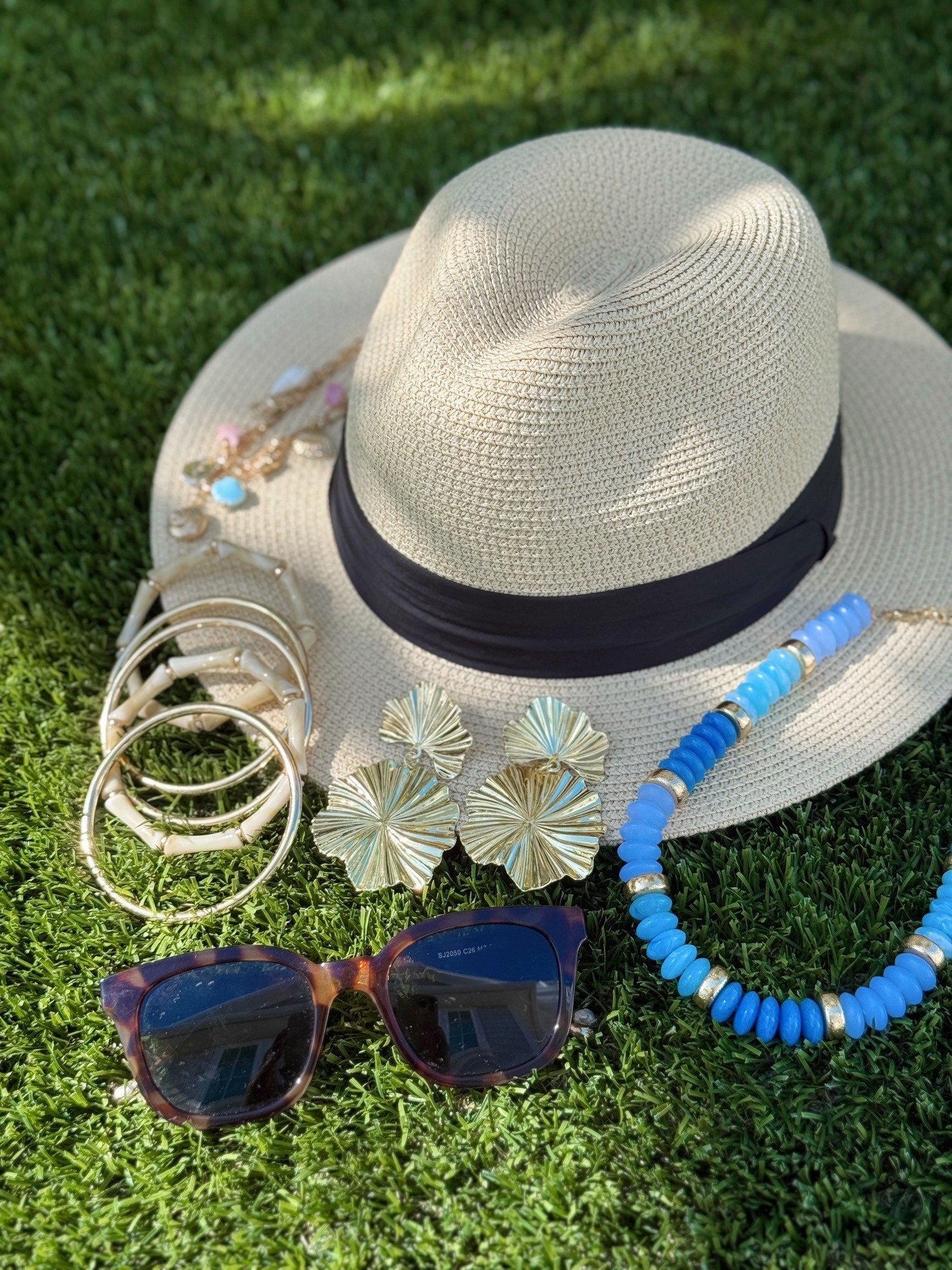 My Spring Accessories I’m wearing daily! From hats, necklaces, bracelets to earrings! Ope and don’t forget my go-to Amazon sunglasses I can’t live without! 

#LTKTravel #LTKSeasonal #LTKootd