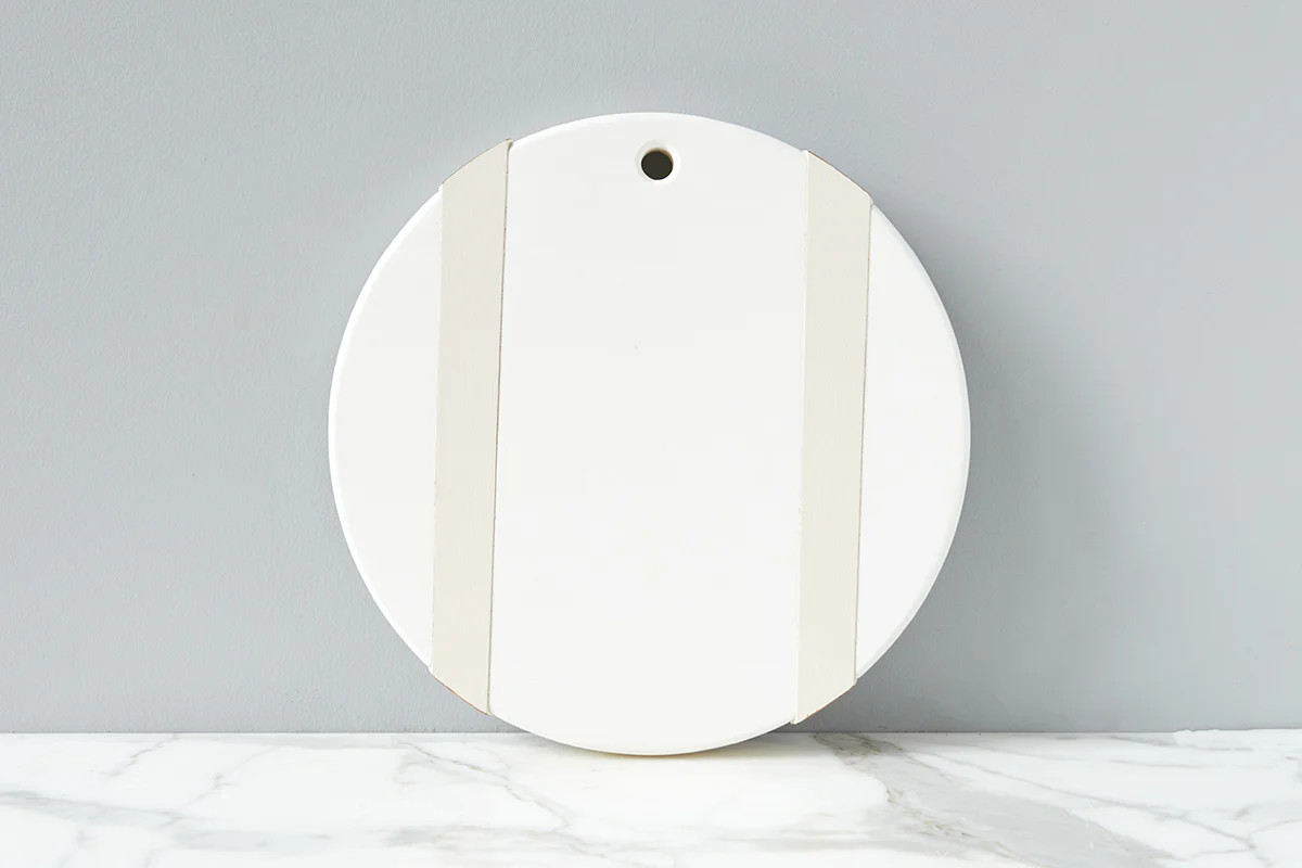 Monika Hibbs White Round Wood Serving Board | etúHOME
