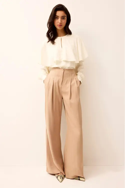 Marie Oliver Macbee Pants in Sesame at Nordstrom, Size 0 32 | Nordstrom