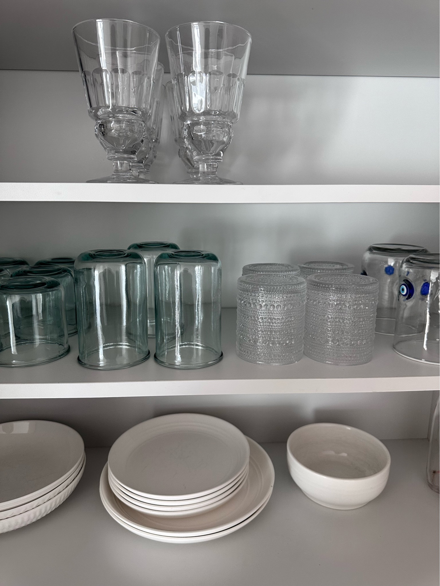 A peek at my dishware collection! #Home #Dishes #Cups #Kitchen #BreakYourBudget

#LTKHome #LTKStyleTip