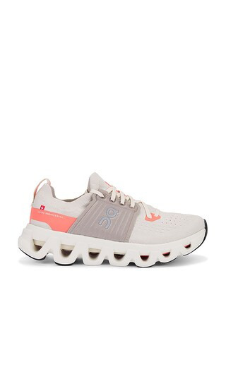 On Cloudswift 4 Sneaker in Cream. - size 7.5 | Revolve Clothing (Global)
