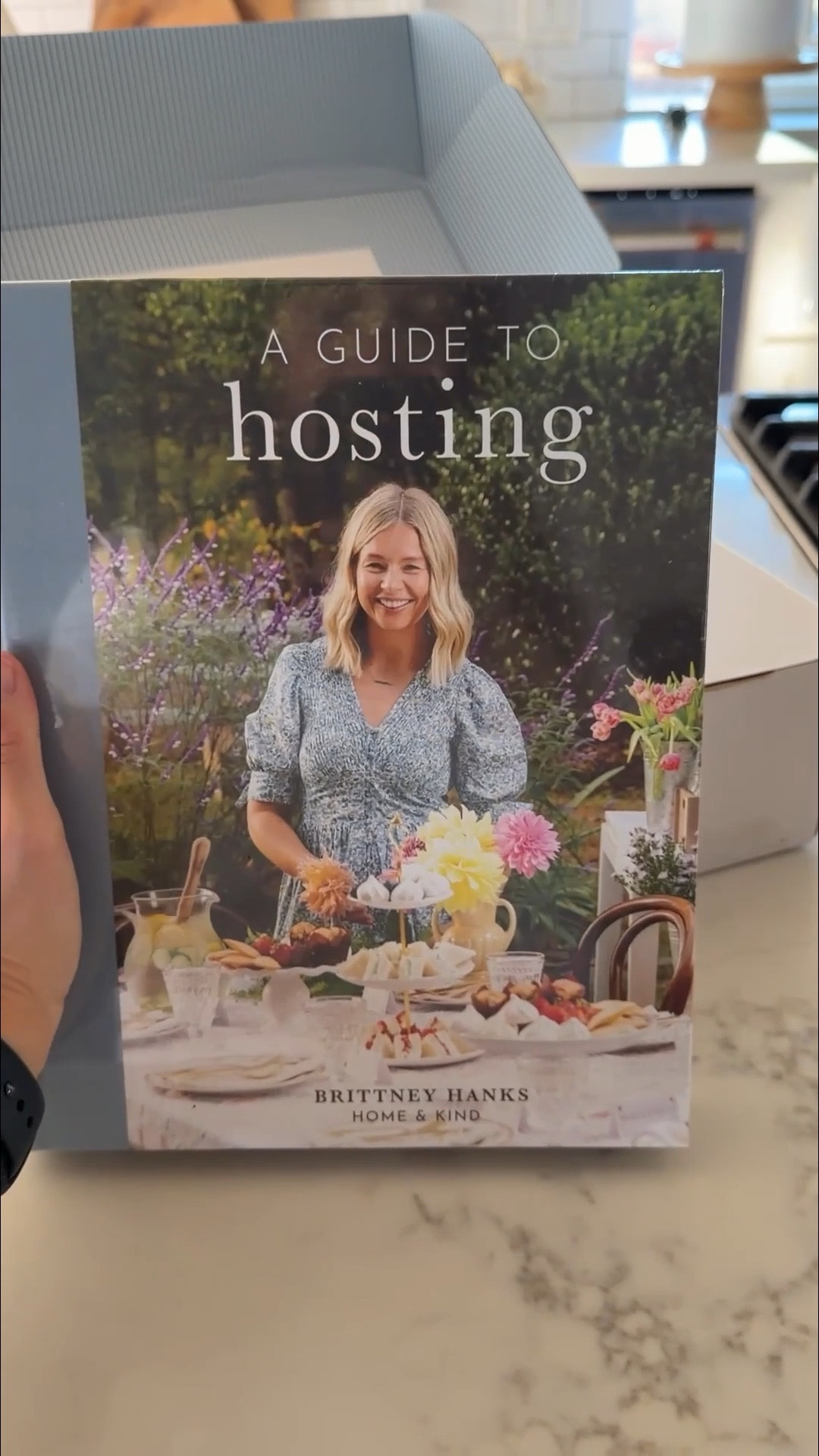 The perfect hosting guide! If you are wanting to host more this year, this is the book for you! Get it right now. 

#LTKstorytime #LTKdayinmylife #LTKmomlife