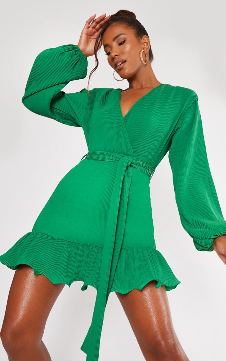 Bright Green Plisse Shoulder Pad Wrap Bodycon Dress | PrettyLittleThing US