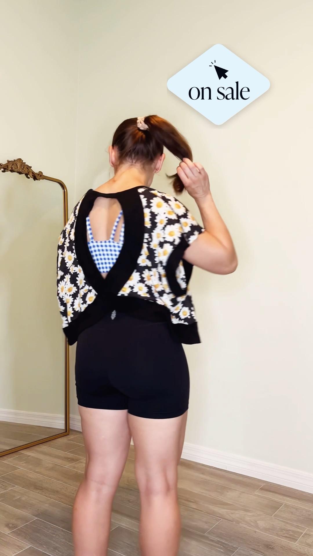 Fitness top in daisy print on sale. is a favorite of mine, I own it in a few different colors and prints. I don’t like the dupe version on Amazon for it, when they’re on sale, I grab them! I own the bra and shorts and different colors and prints and I had a few others of them that I have as well.

#LTKSaleAlert #LTKPetite #LTKActive