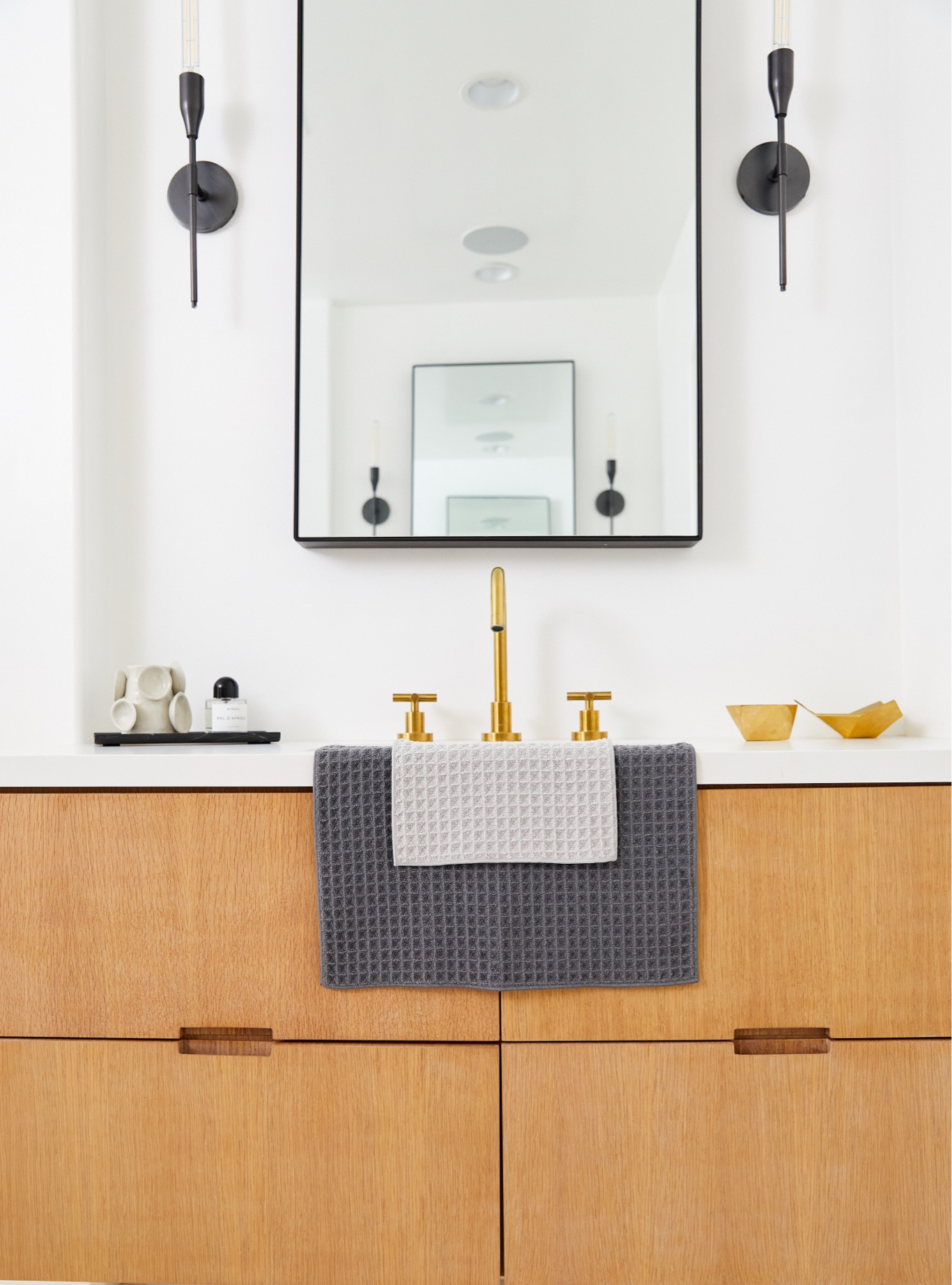 A peak at my primary bathroom

Sconces | Affordable lighting | brass bowl | black mirror 

#LTKfamily #LTKhome #LTKSeasonal