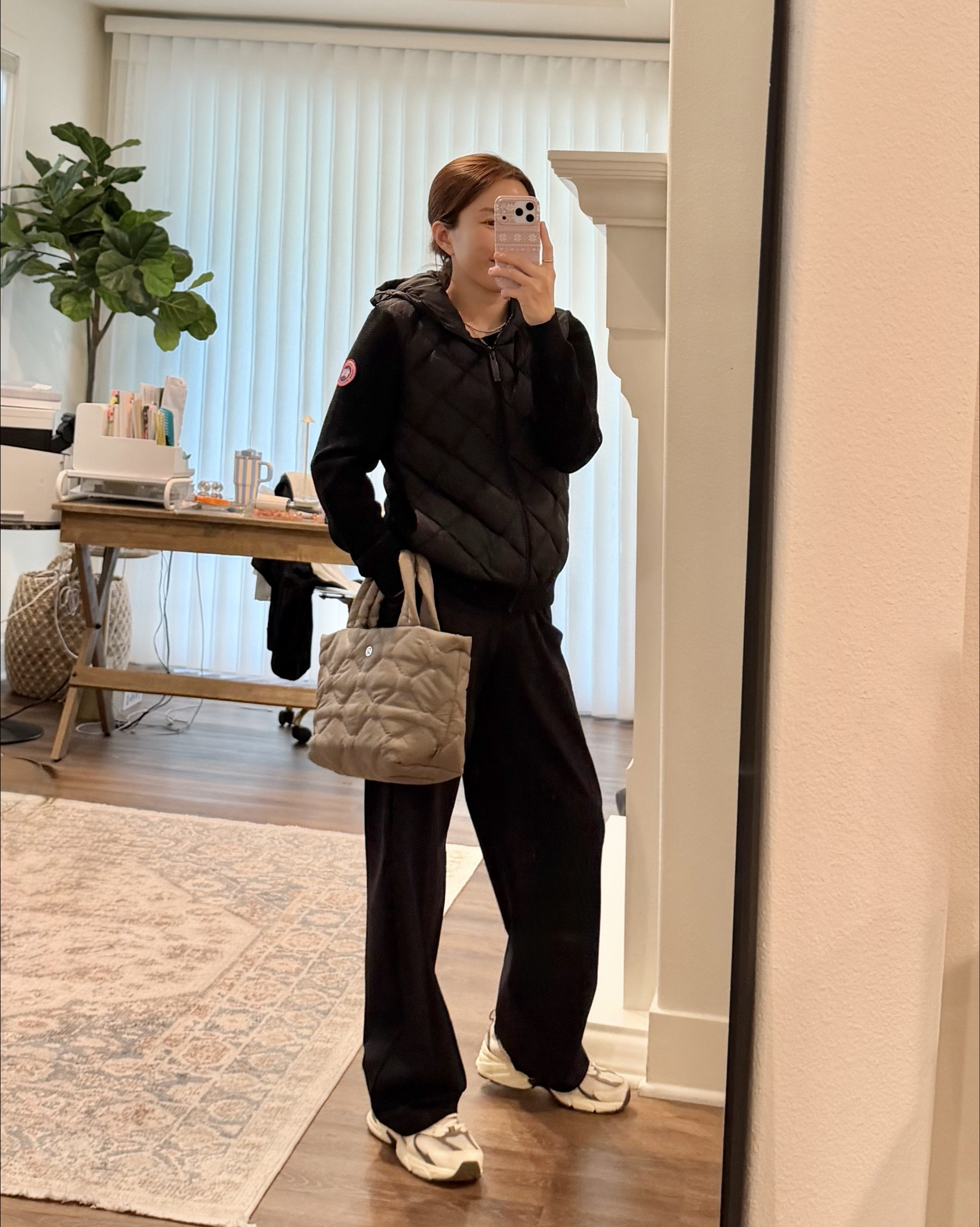 jacket size M
bottom size S


#LTKSaleAlert #LTKmomlife #LTKActive