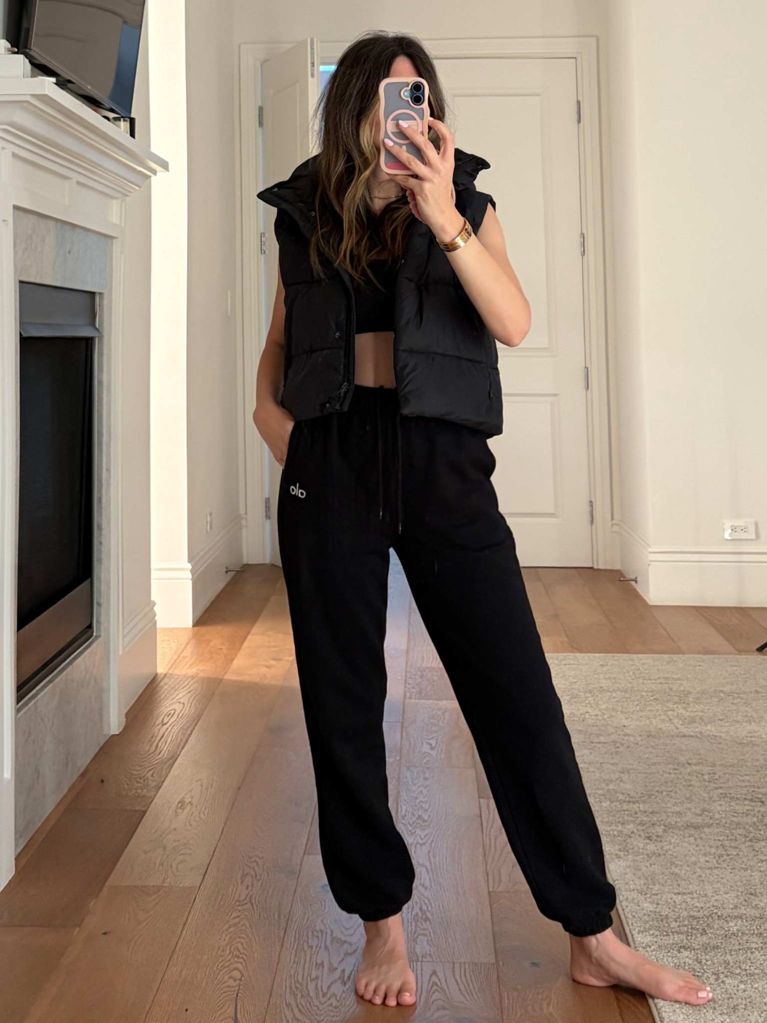 I love a good pair of comfy sweats 🖤

#LTKootd #LTKgrwm #LTKActive