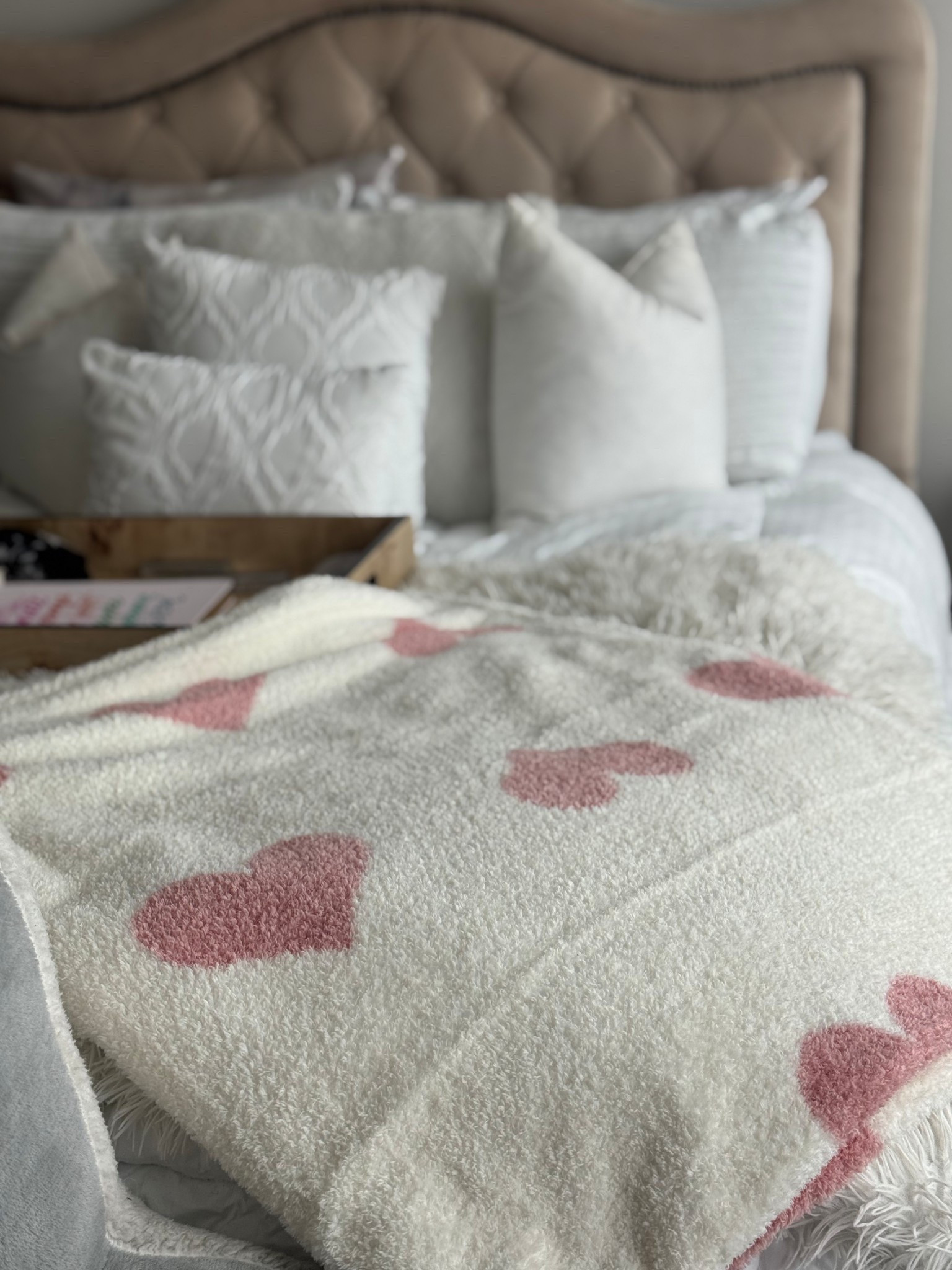 The perfect blanket for spring. 

Throw blanket, blanket, spring throw, blankets, spring decor, home decor, cute throws

#LTKFestival #LTKHome #LTKdayinmylife